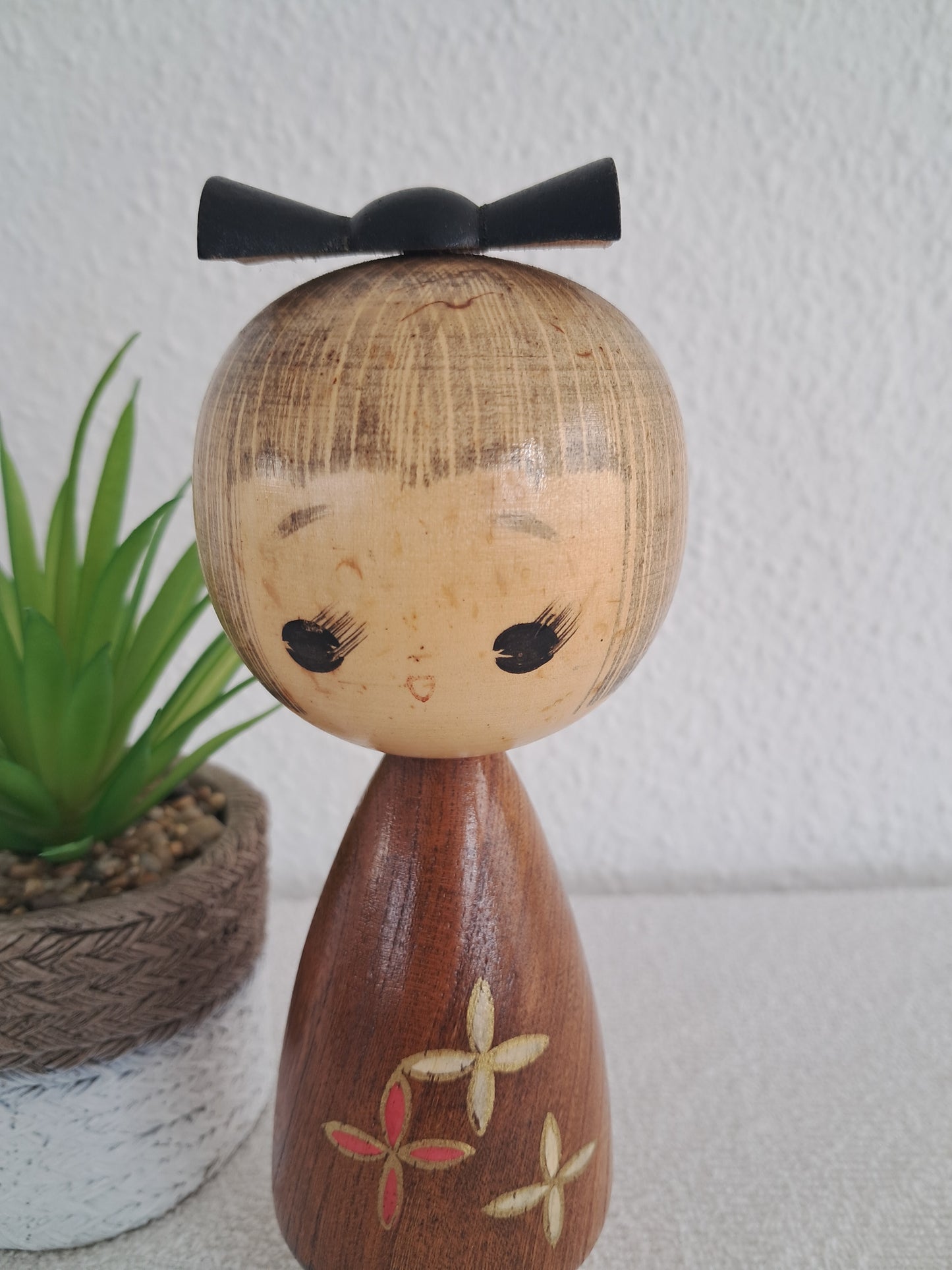 Vintage Sosaku kokeshi by Isamu Yamakawa (1928-)
