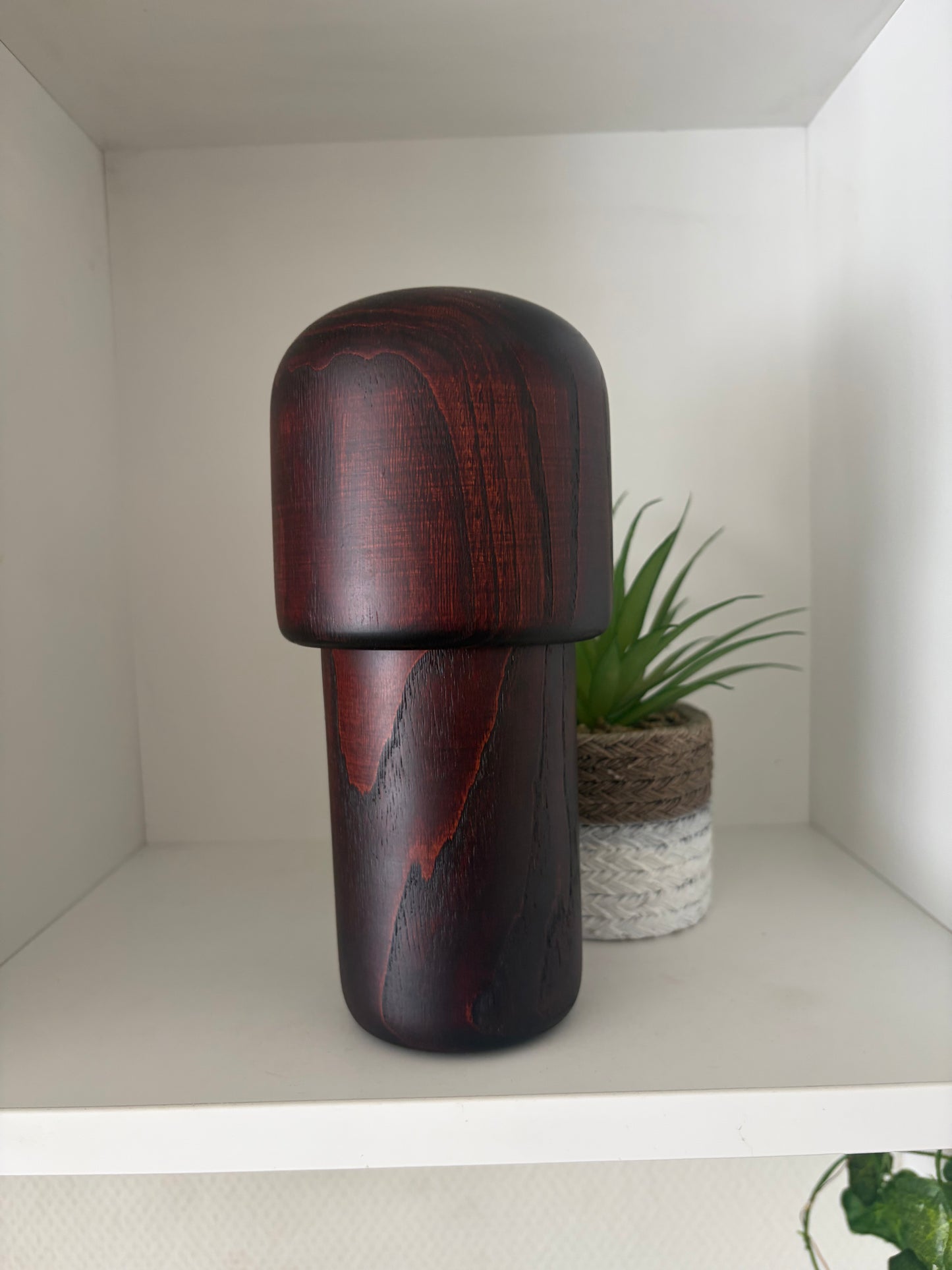 Beautiful vintage Gumma kokeshi by Usaburo