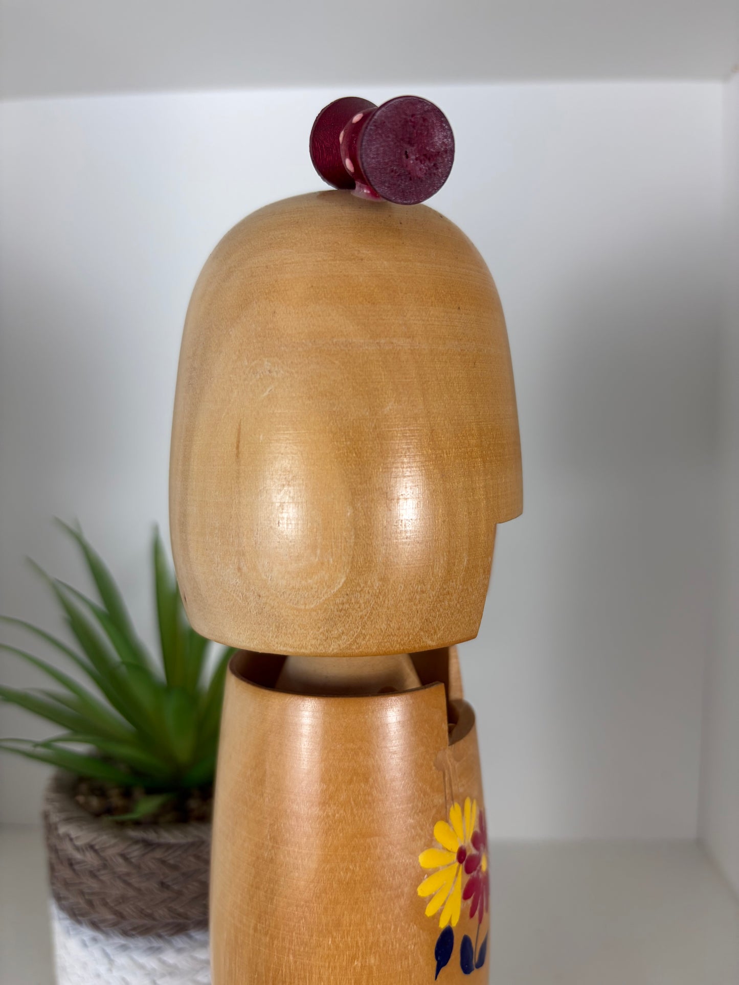 Vintage Gumma kokeshi by Kunio Miyagawa (1933-)