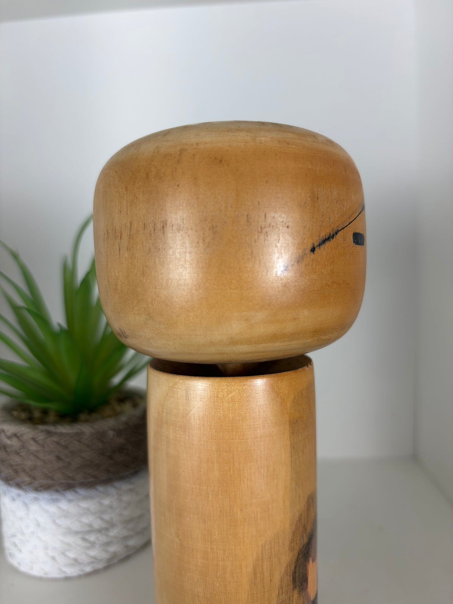 Rare Vintage Creative Kokeshi by renowned artisan Ikuyoshi Yokozuka - Mother and child