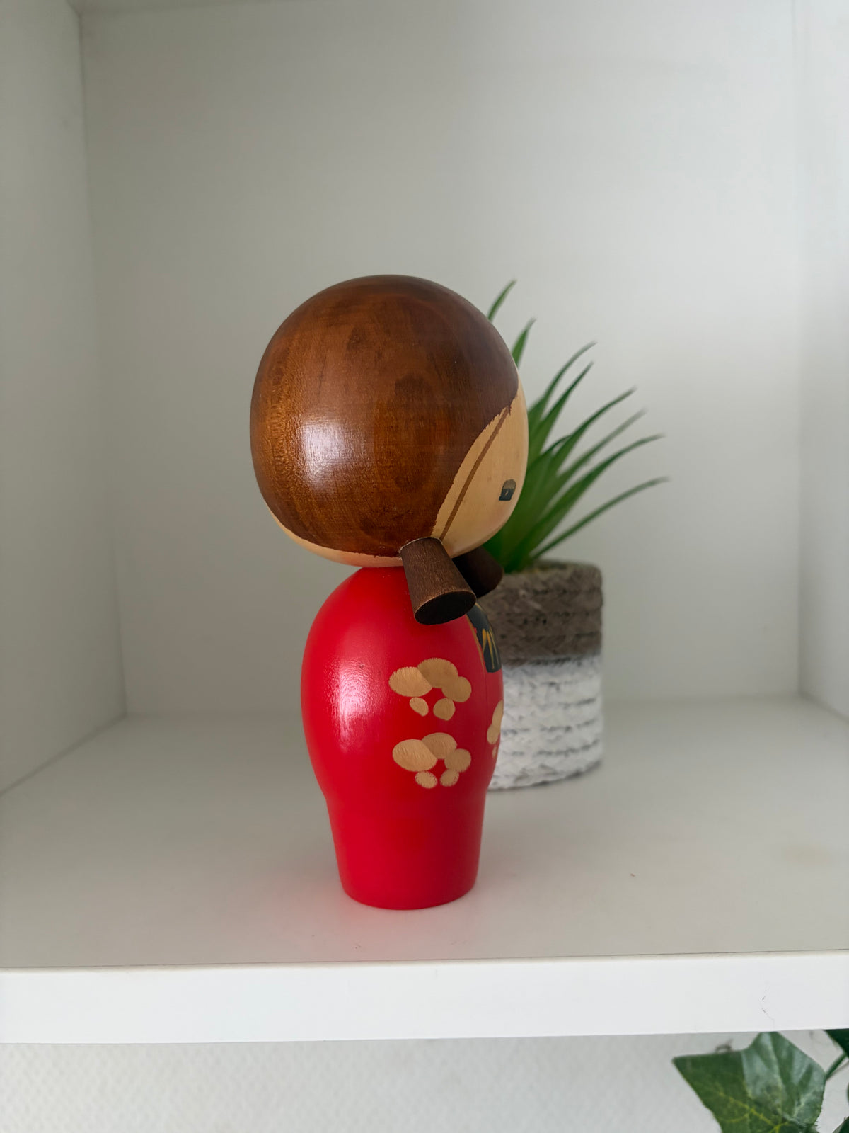 Vintage Sosaku kokeshi by Takahashi Toshiharu