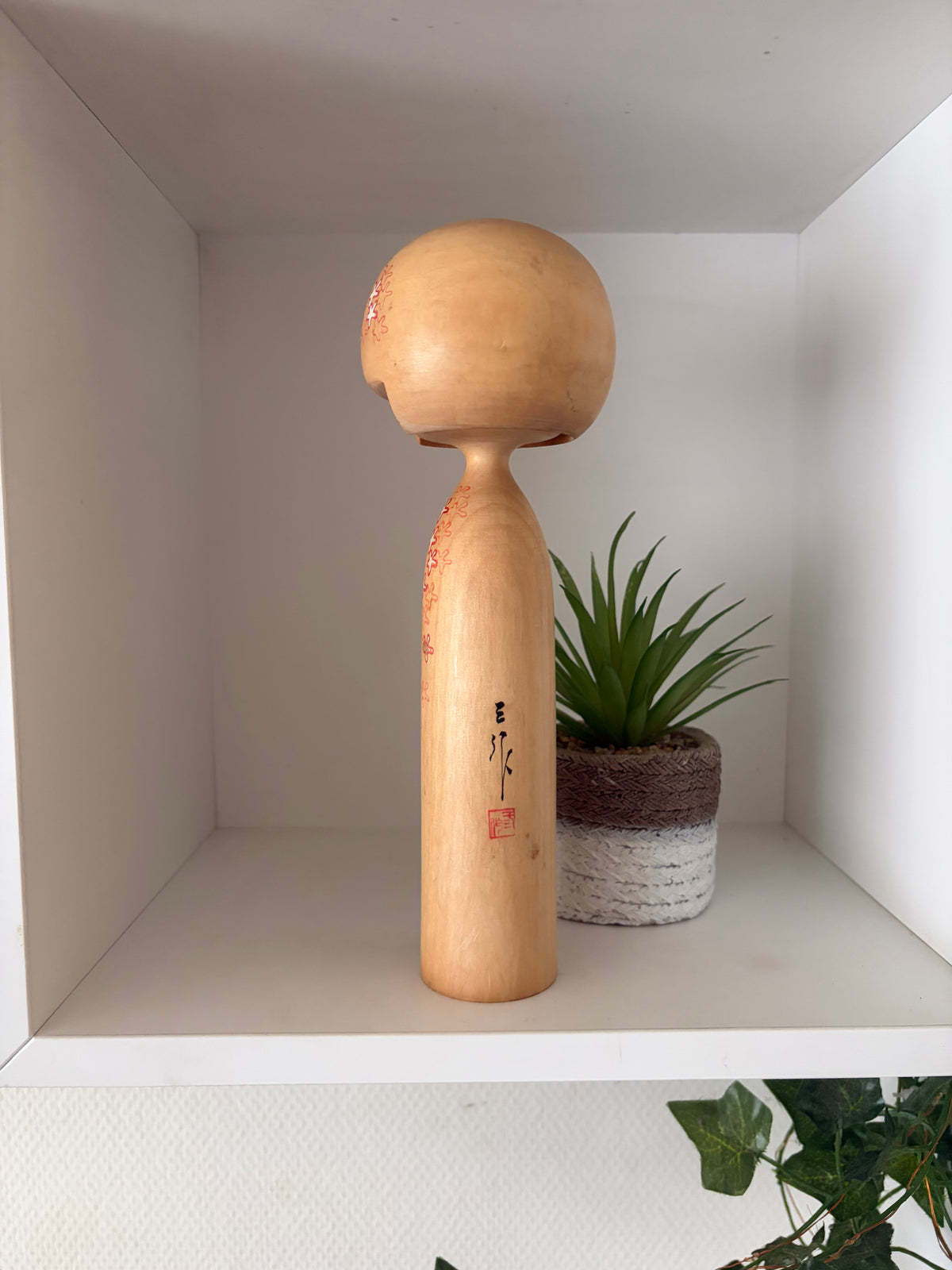 Exclusive Vintage kokeshi made by Sansaku Sekiguchi (1925-2018)