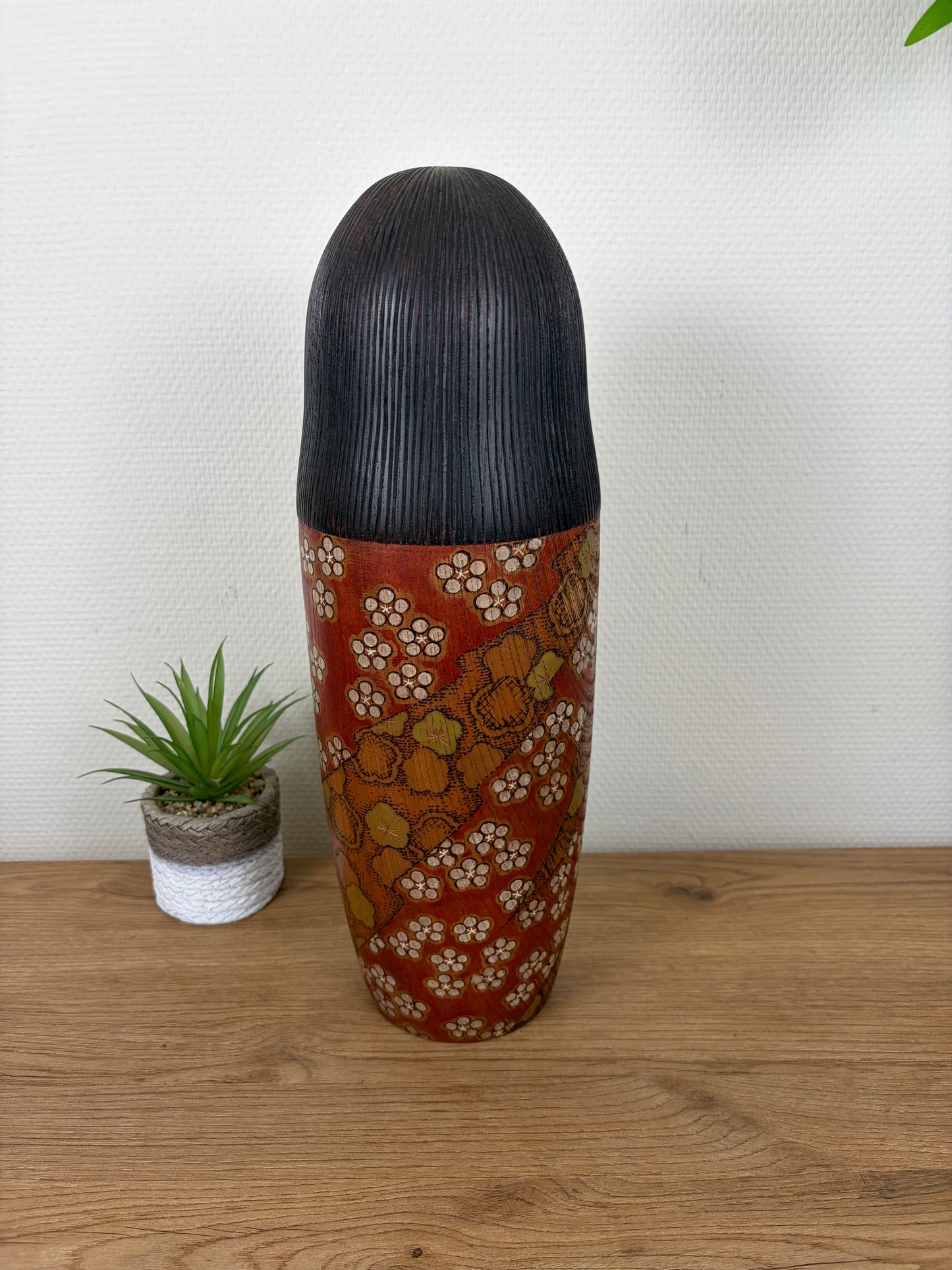 Exclusive vintage kokeshi by Miyagawa Kunio (1933-)