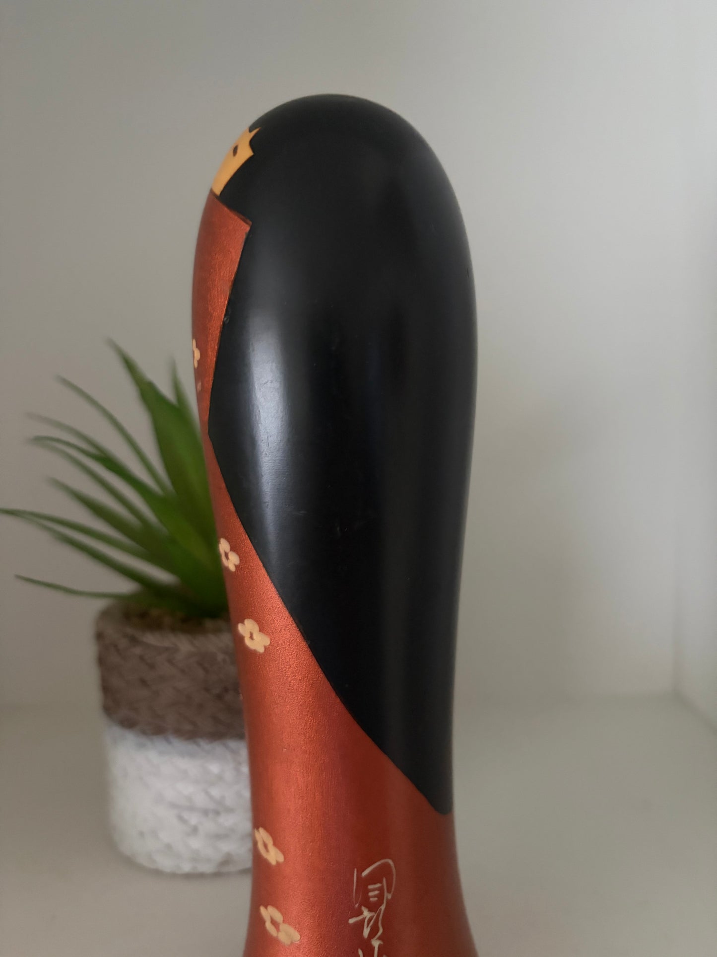 Vintage Gumma kokeshi by Usaburo