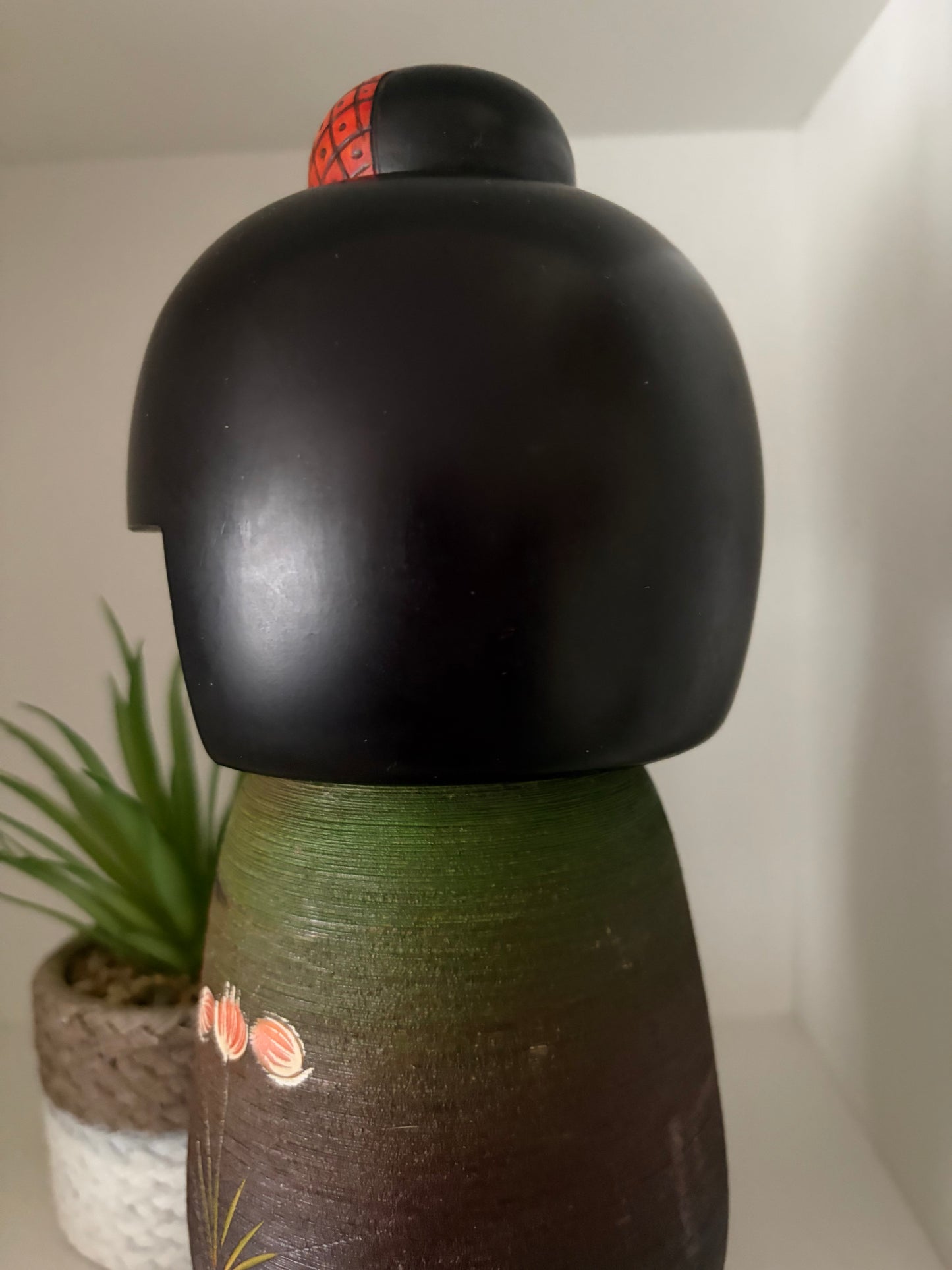Vintage Gumma kokeshi by Masae Fujikawa (1942-2015)- 27cm