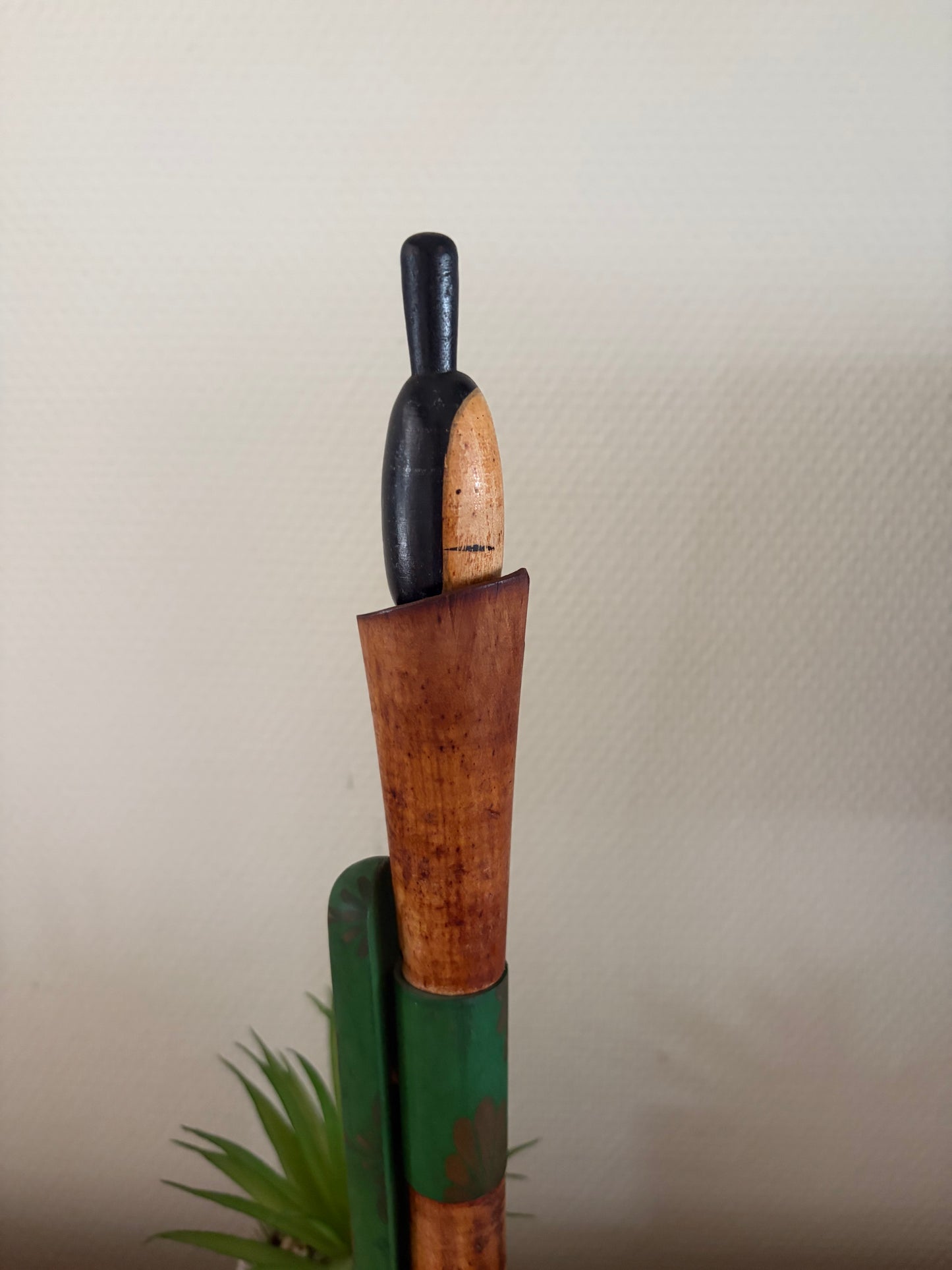 Rare vintage Sosaku kokeshi by Shido Shozan (1932-1995)