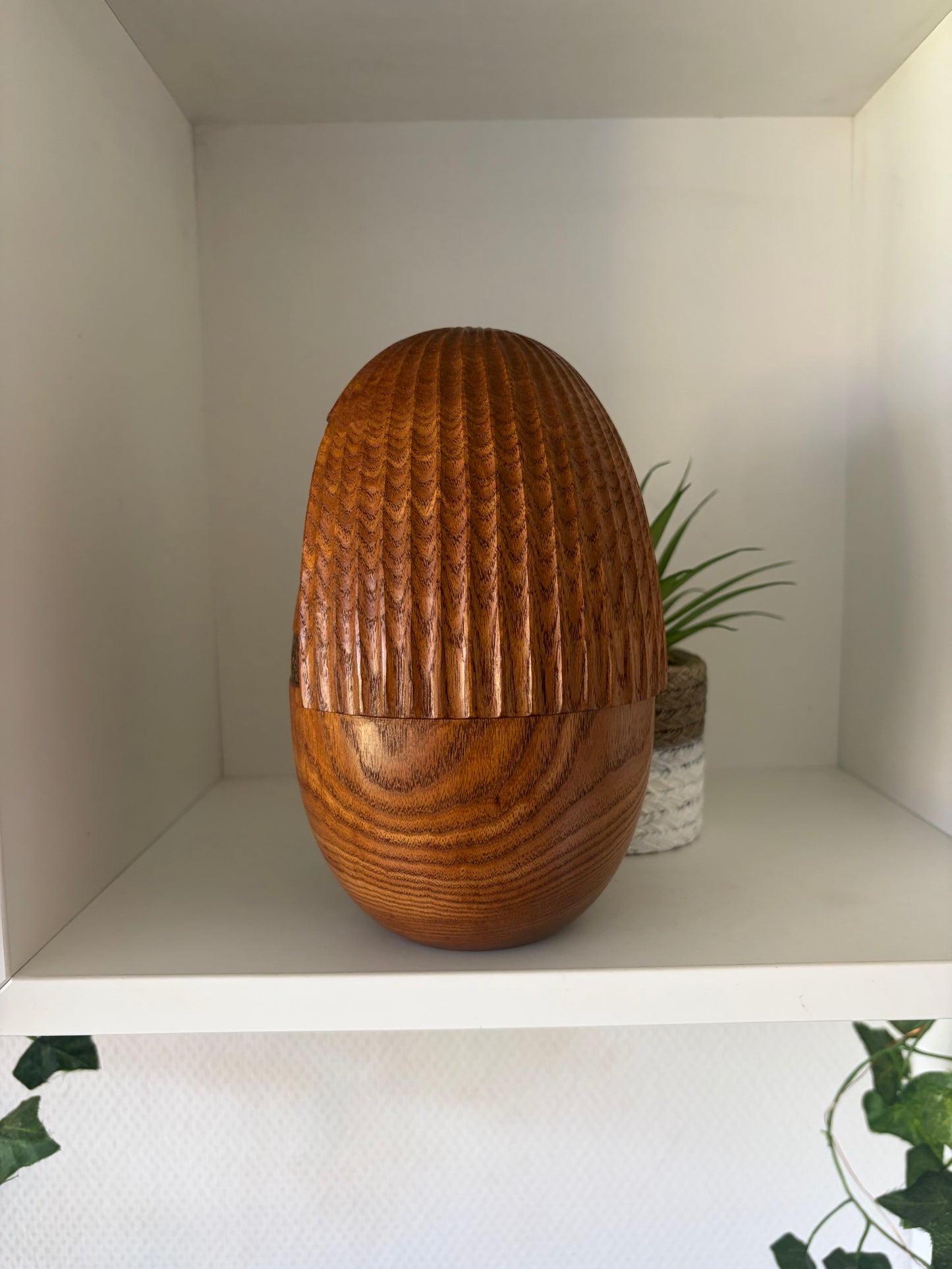Exclusive Sosaku kokeshi by Shido Shozan (1932-1995)