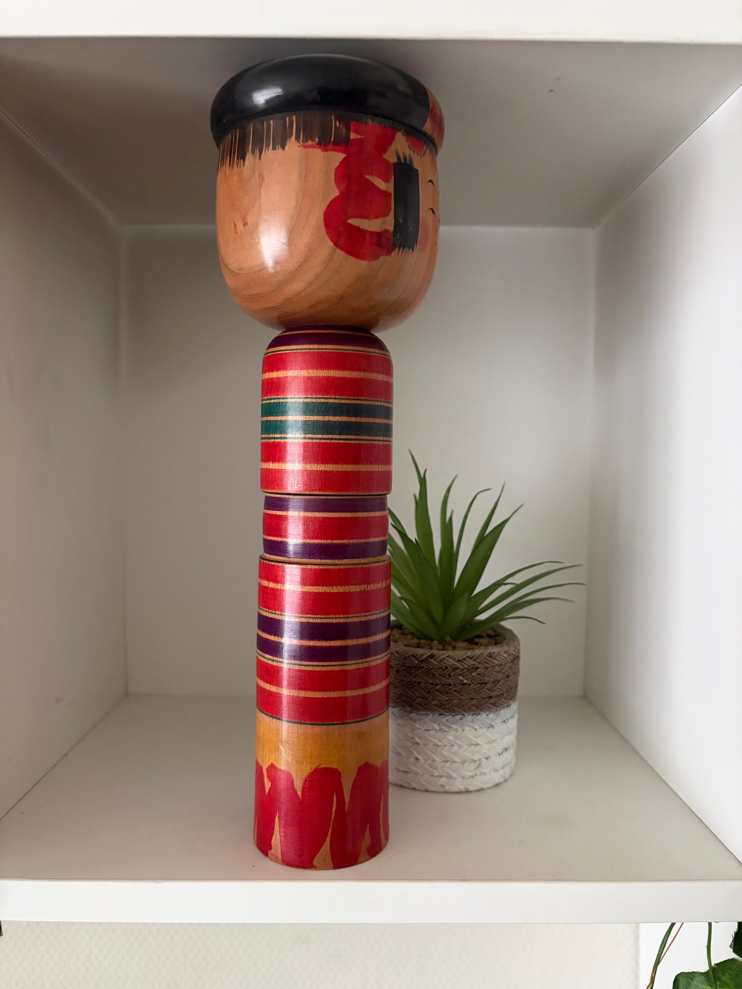 Vintage Yajiro kokeshi by Niiyama Hisashi with hat