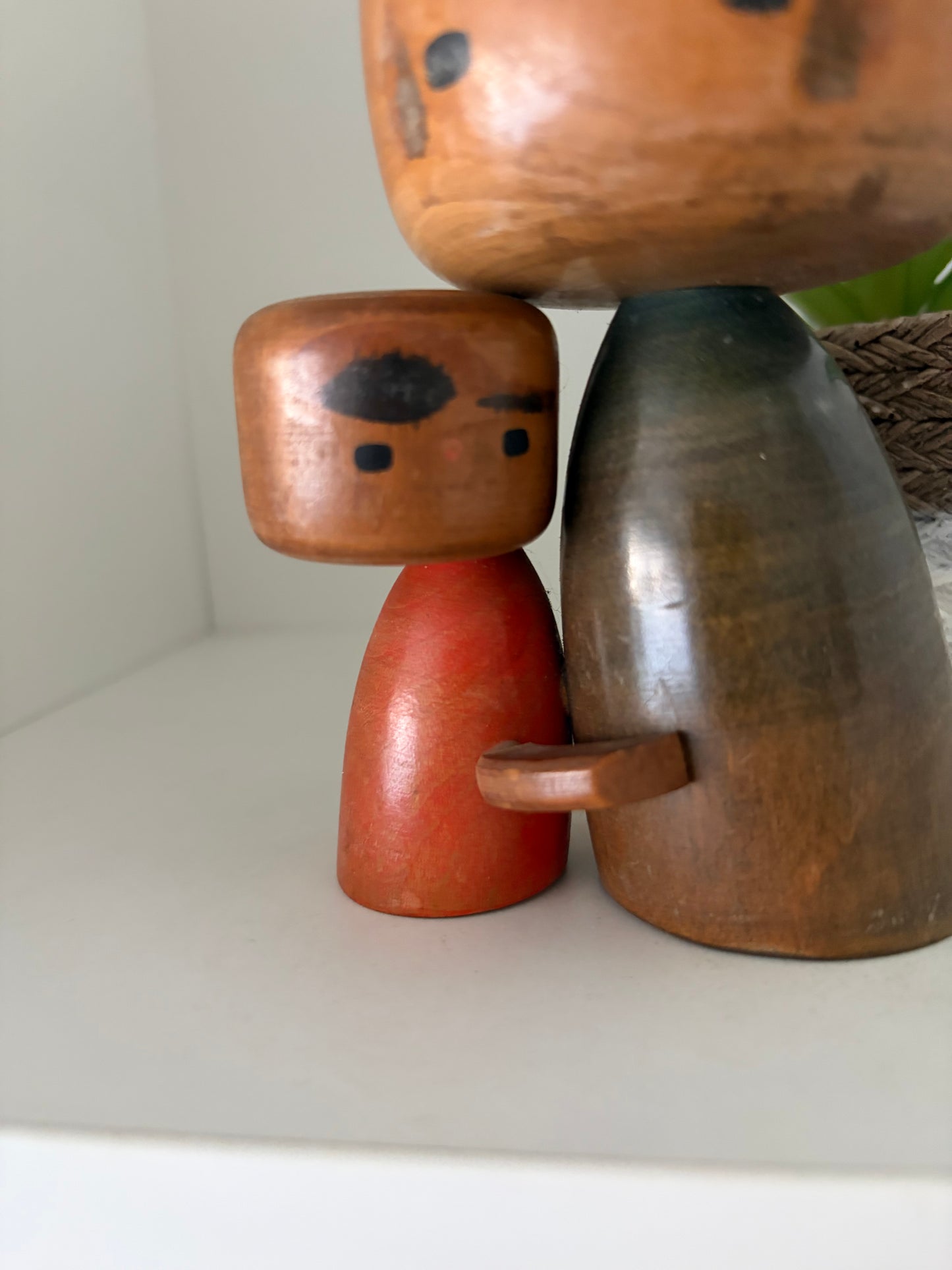 Exclusive Rare Vintage Creative Kokeshi by renowned artisan Ikuyoshi Yokozuka - Mother and child