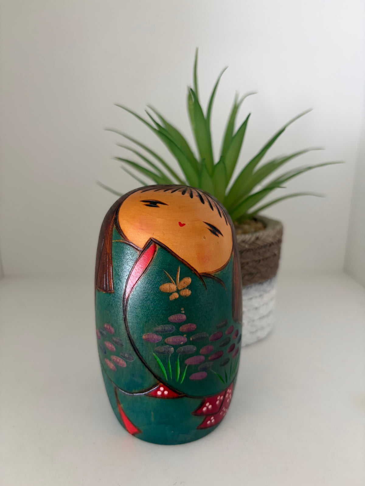 Vintage Gumma kokeshi by Kunio Miyagawa (1933-)