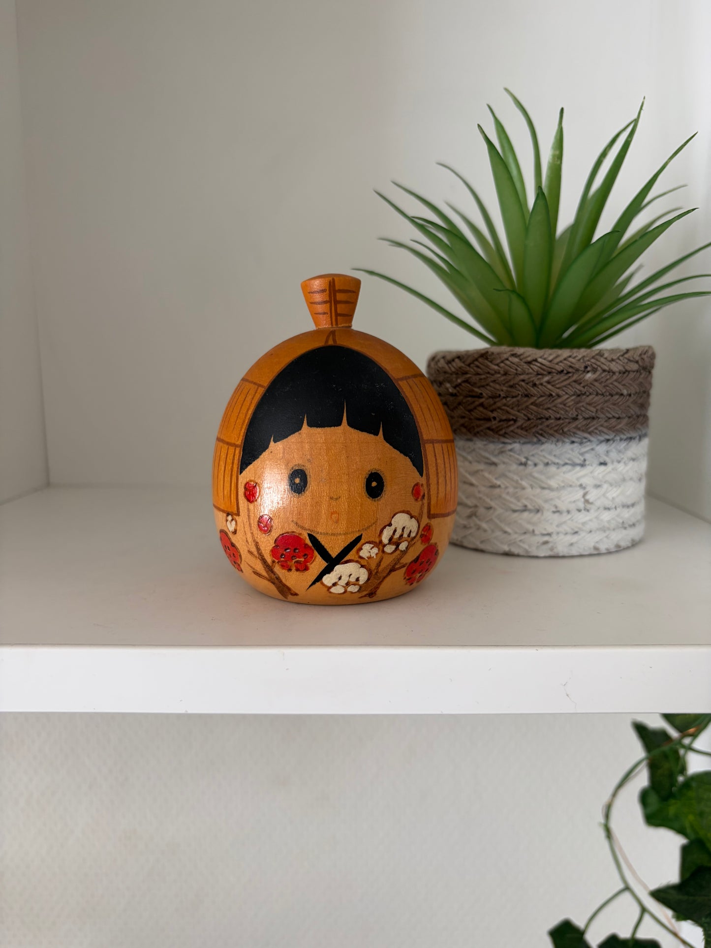 Vintage Sosaku kokeshi