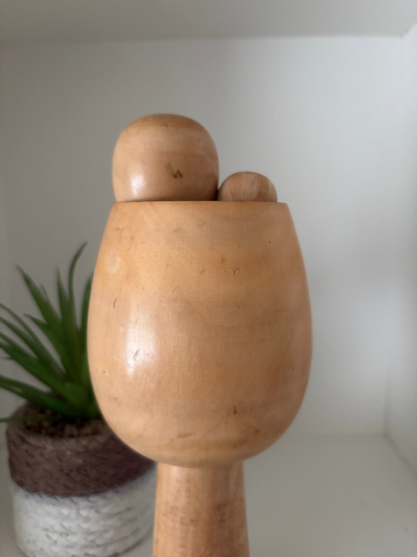 Rare Vintage Creative Kokeshi by renowned artisan Ikuyoshi Yokozuka - Mother and child