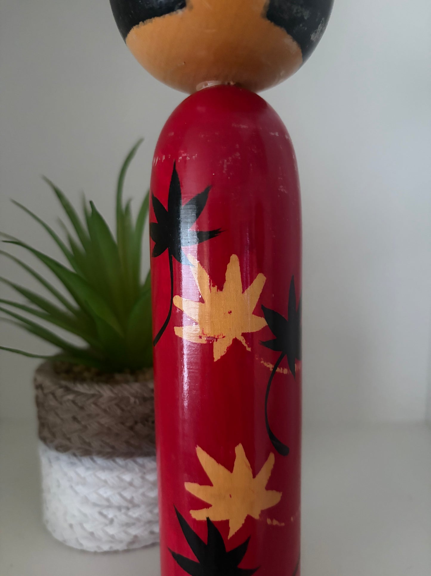 Rare vintage Sosaku kokeshi by Tanaka Harumasa (1916-1966)