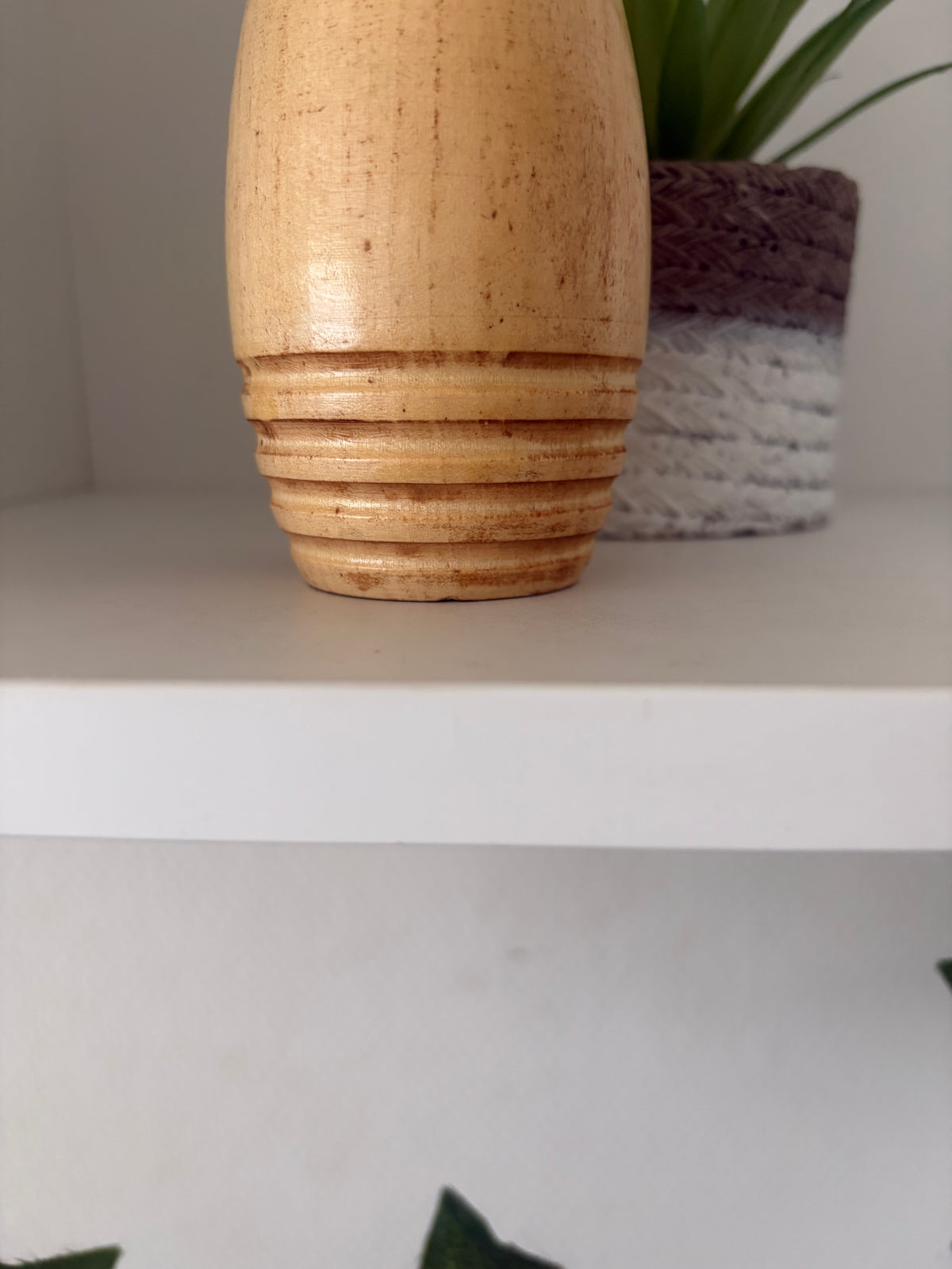 Rare vintage Sosaku kokeshi by Shido Shozan (1932-1995)
