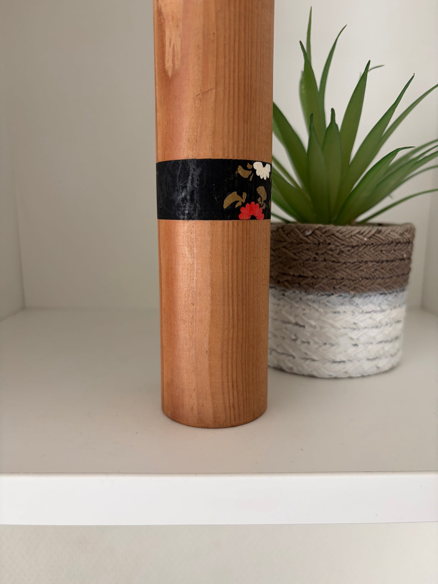 Vintage Sosaku kokeshi by Sato Suigai (1920-)