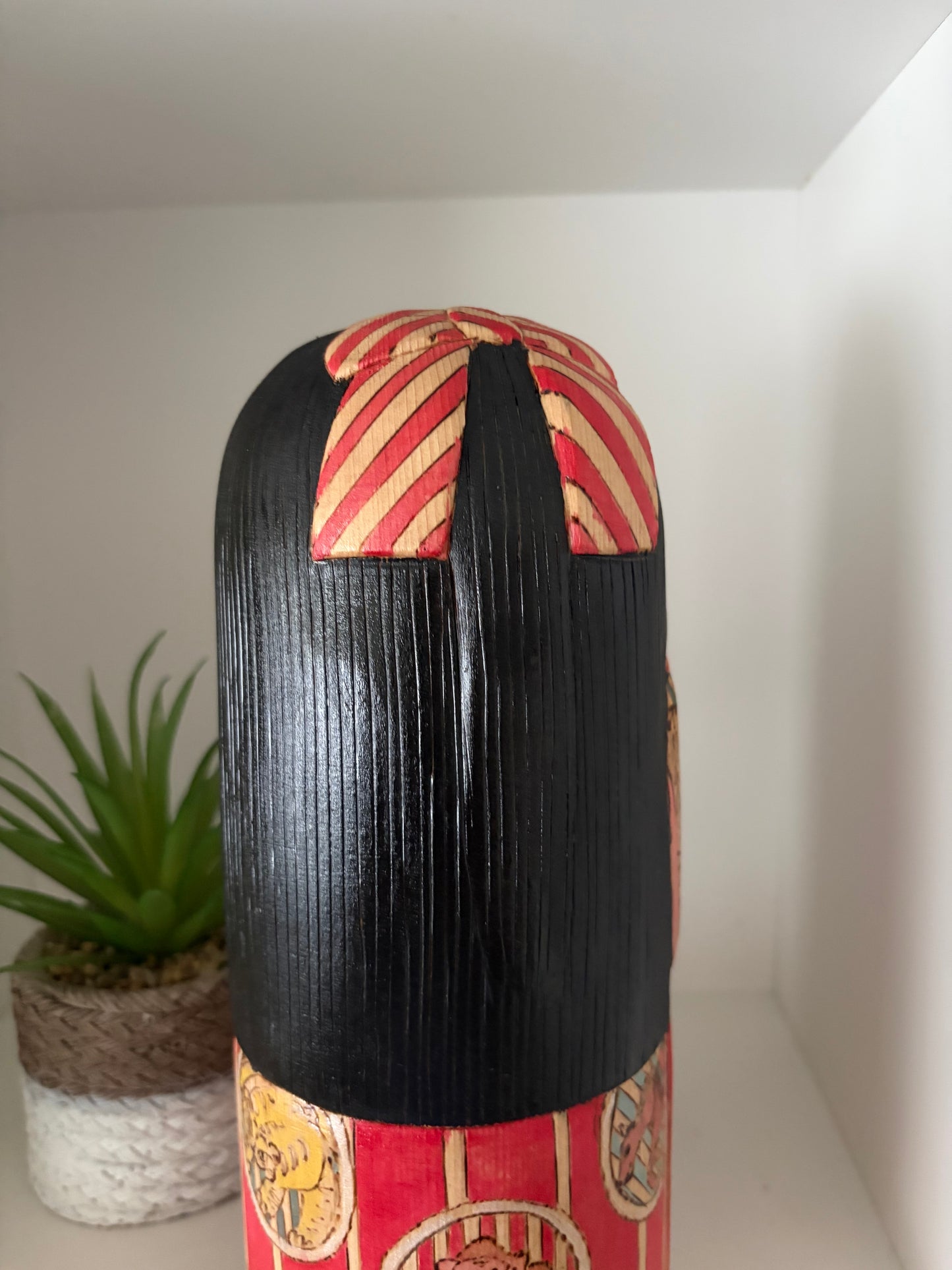 Unique Modern Sosaku kokeshi by Yuko Yamazaki - With box