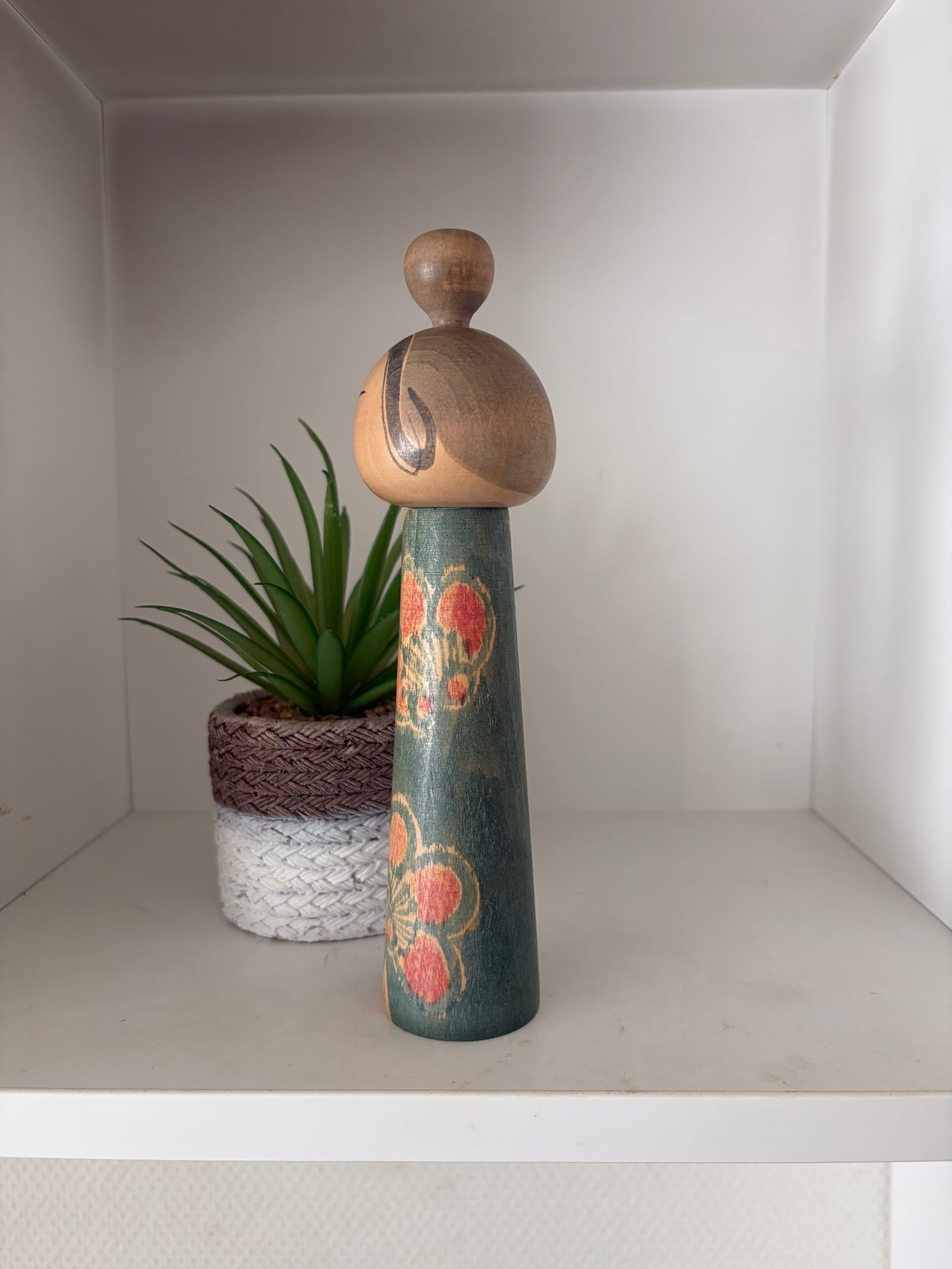 Vintage creative kokeshi by Issetsu Kuribayashi (1924-2011)