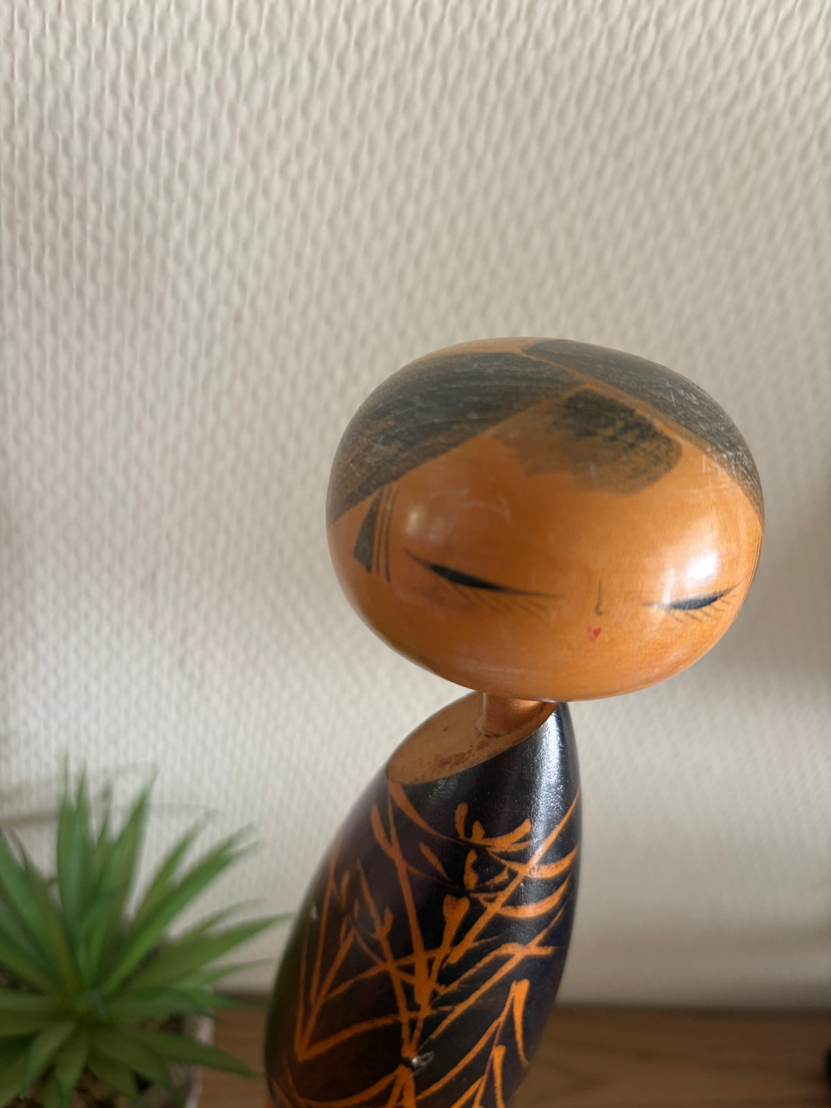 Vintage Sosaku kokeshi by Sato Suigai (1920-)