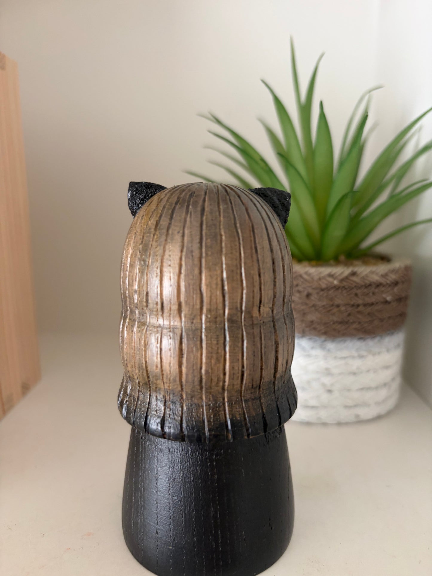 Exclusive one off a kind kokeshi by Nagisa Hirano!