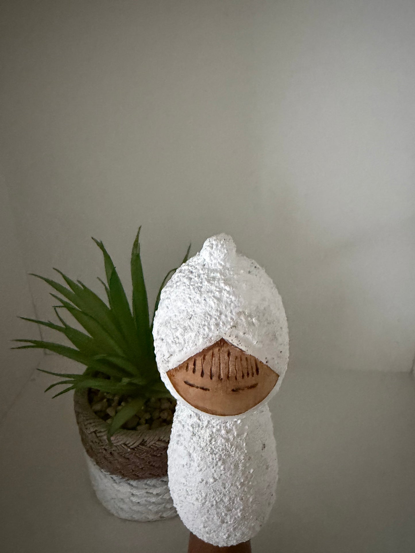 Vintage Sosaku Kokeshi made by Issetsu Kuribayashi (1924-2011)