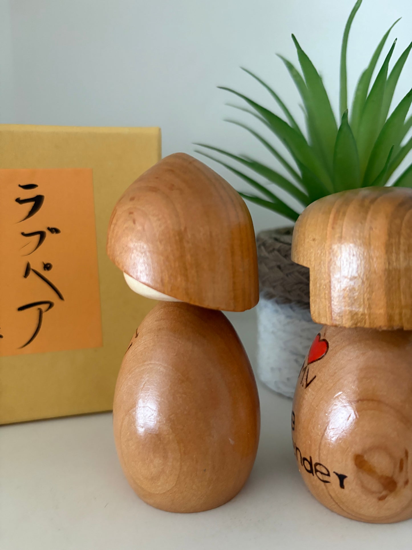 Vintage Sosaku kokeshi by Masashi Takeda - Love pair (1930-2015)