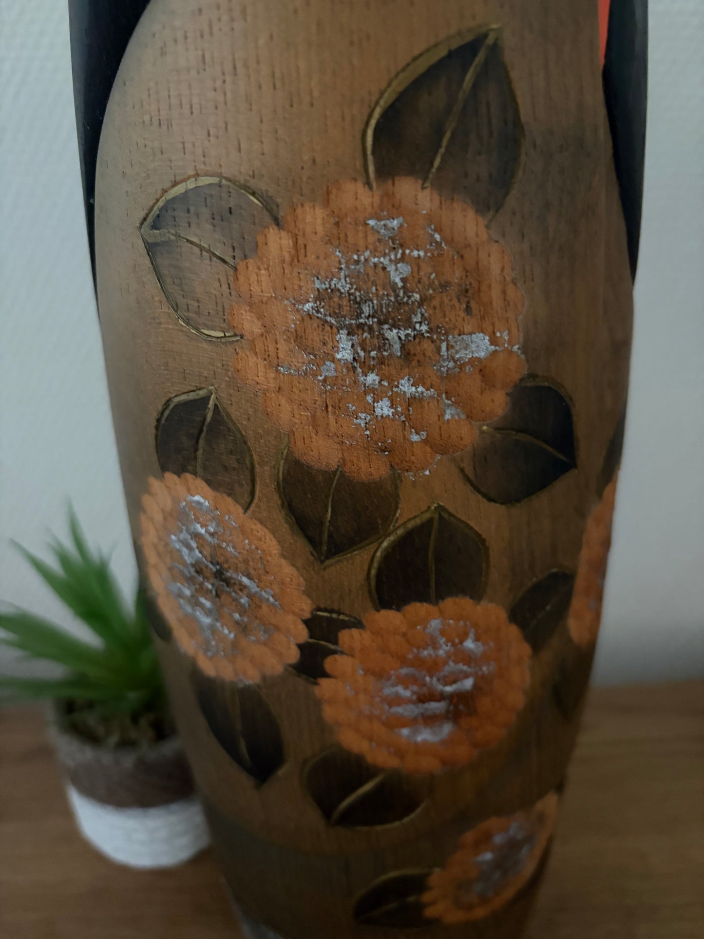 Exclusive Sosaku kokeshi by Aoki Ryoka (1931-) 41,5cm
