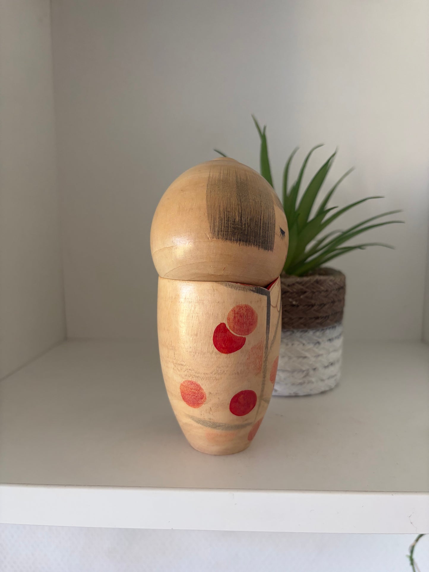Vintage Sosaku kokeshi by Sansaku Sekiguchi (1925-2018)
