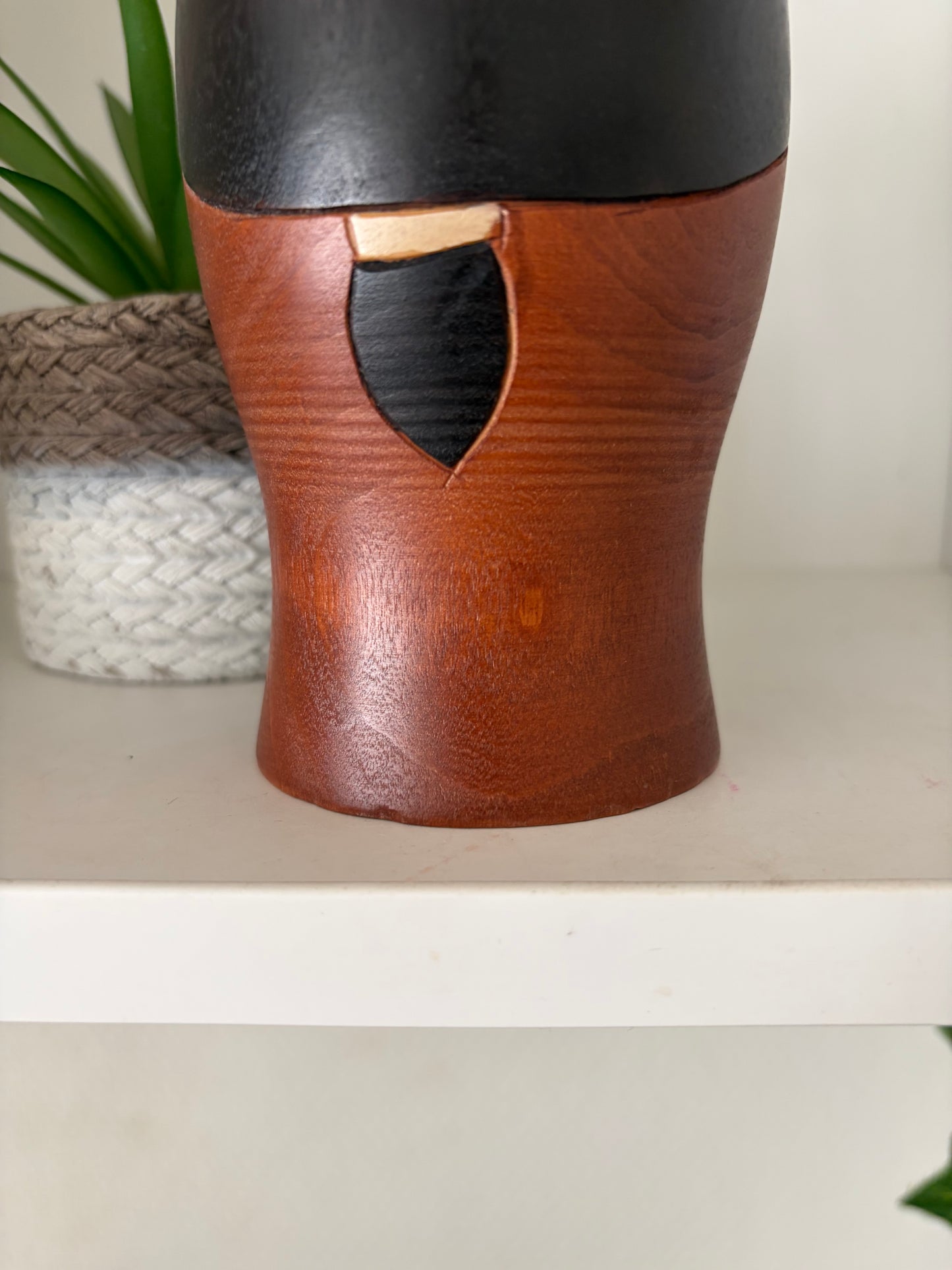 Vintage Sosaku kokeshi by Aoki Ryoka (1931-)