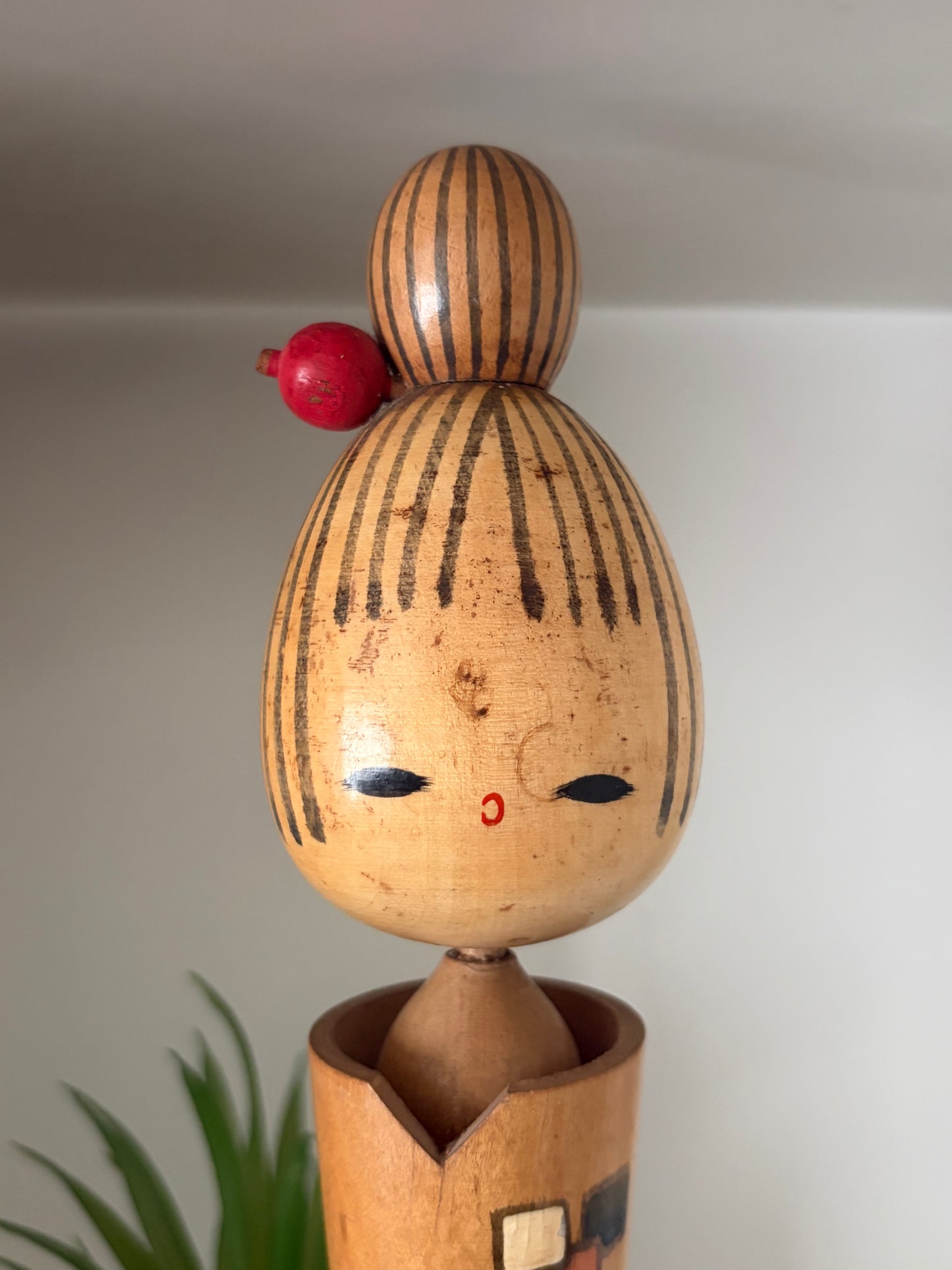 Vintage Sosaku kokeshi by Isamu Yamakawa