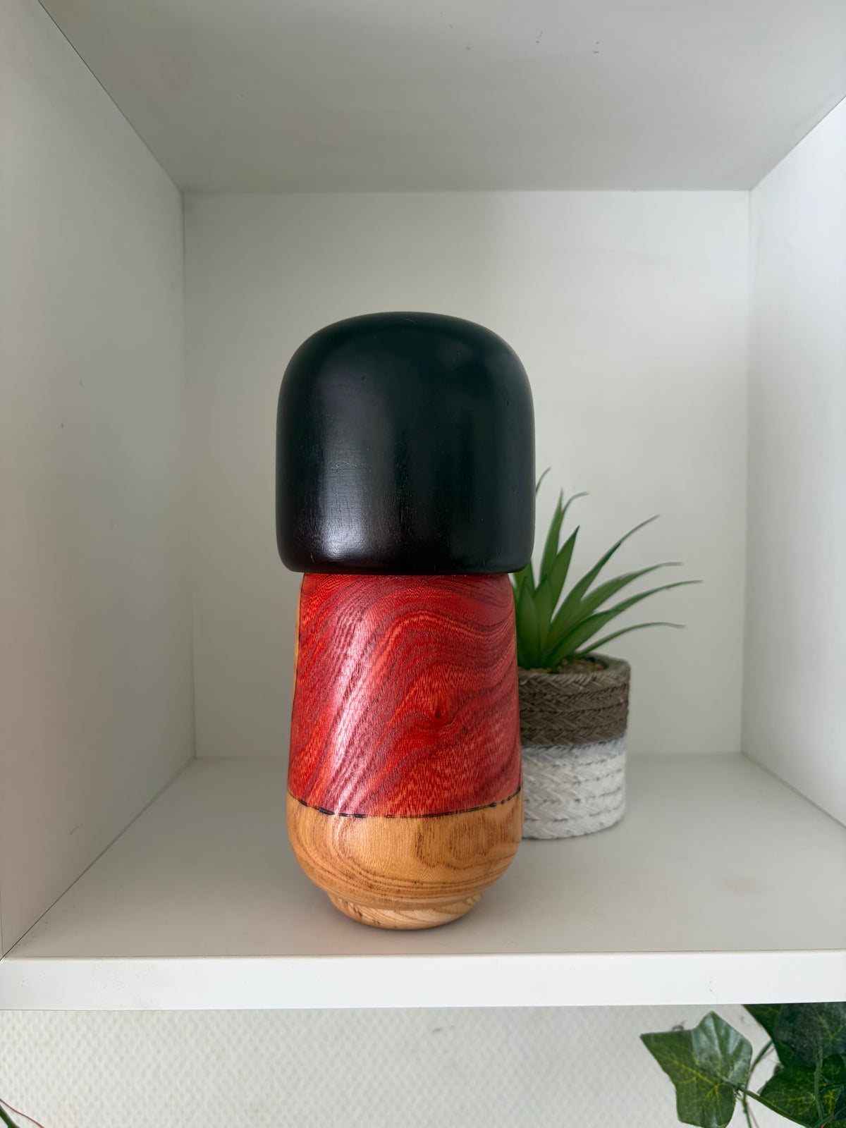 Vintage Gumma kokeshi by Kunio Miyagawa (1933-)