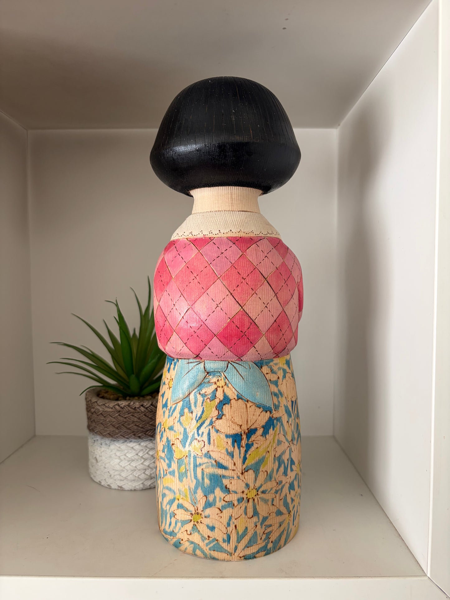 Unique Modern Sosaku kokeshi by Yuko Yamazaki - With box
