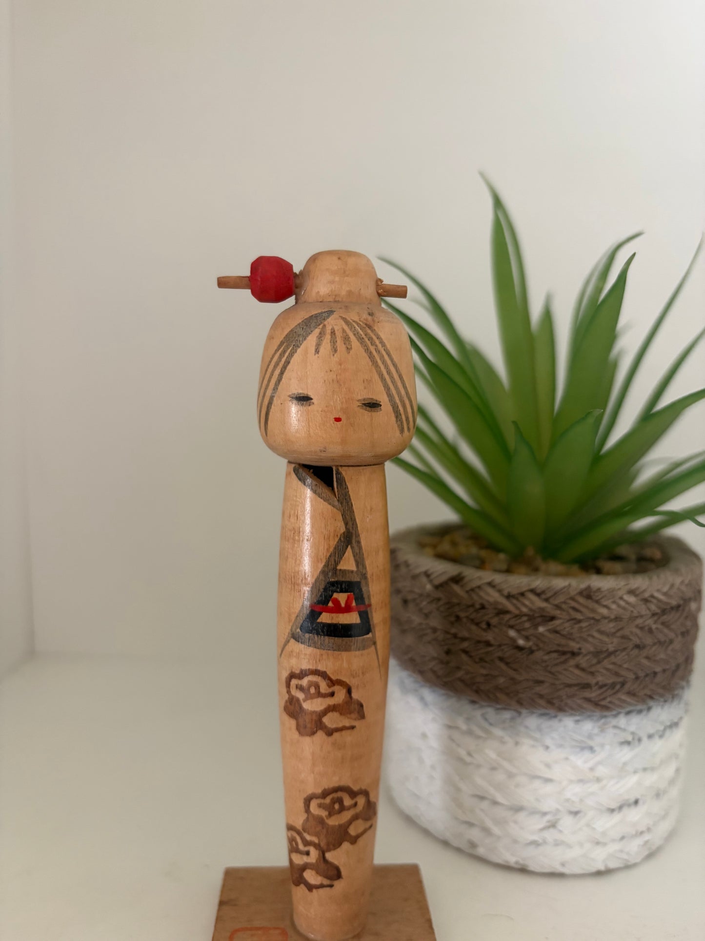 Cute vintage Sosaku kokeshi