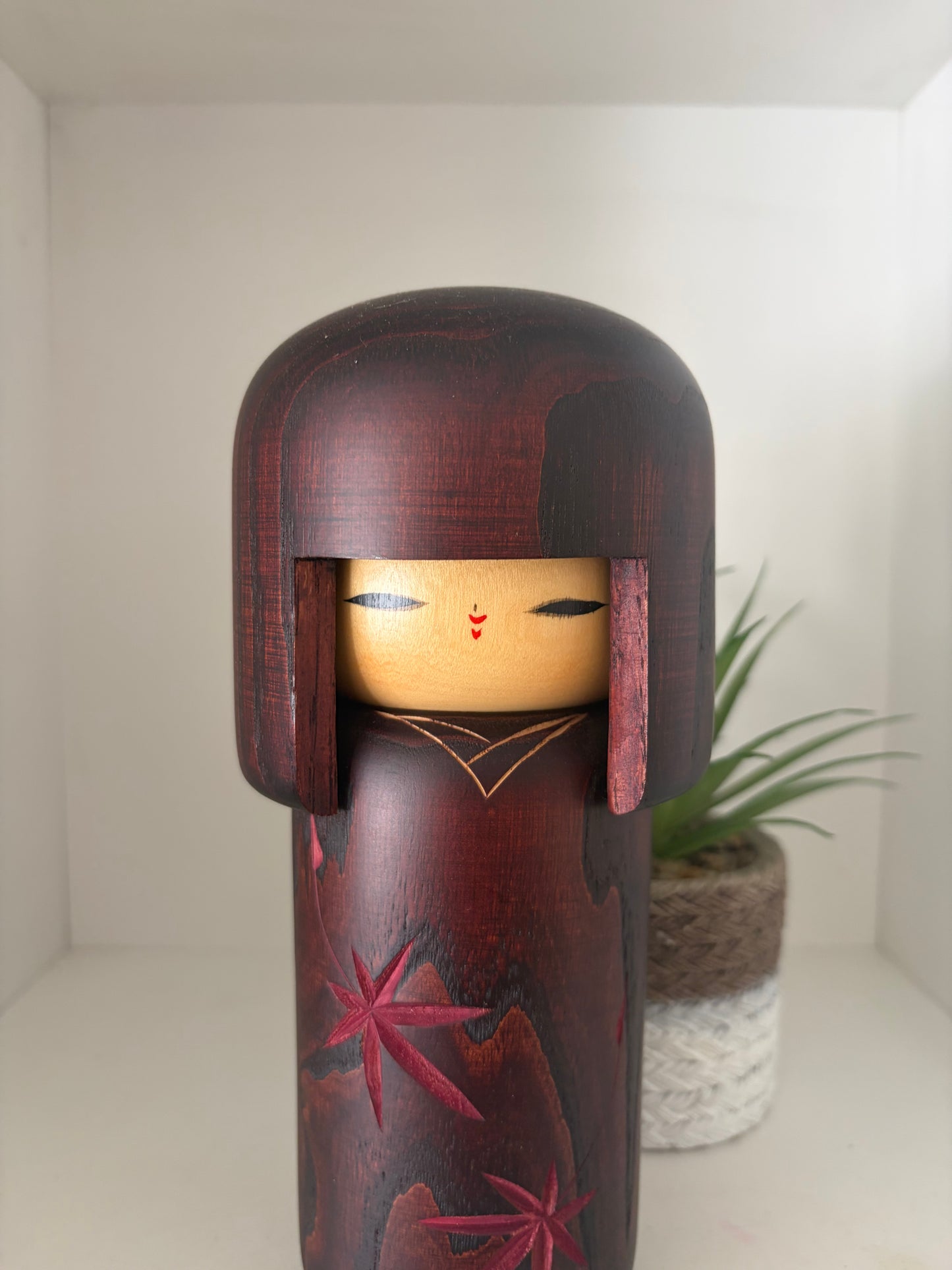 Beautiful vintage Gumma kokeshi by Usaburo