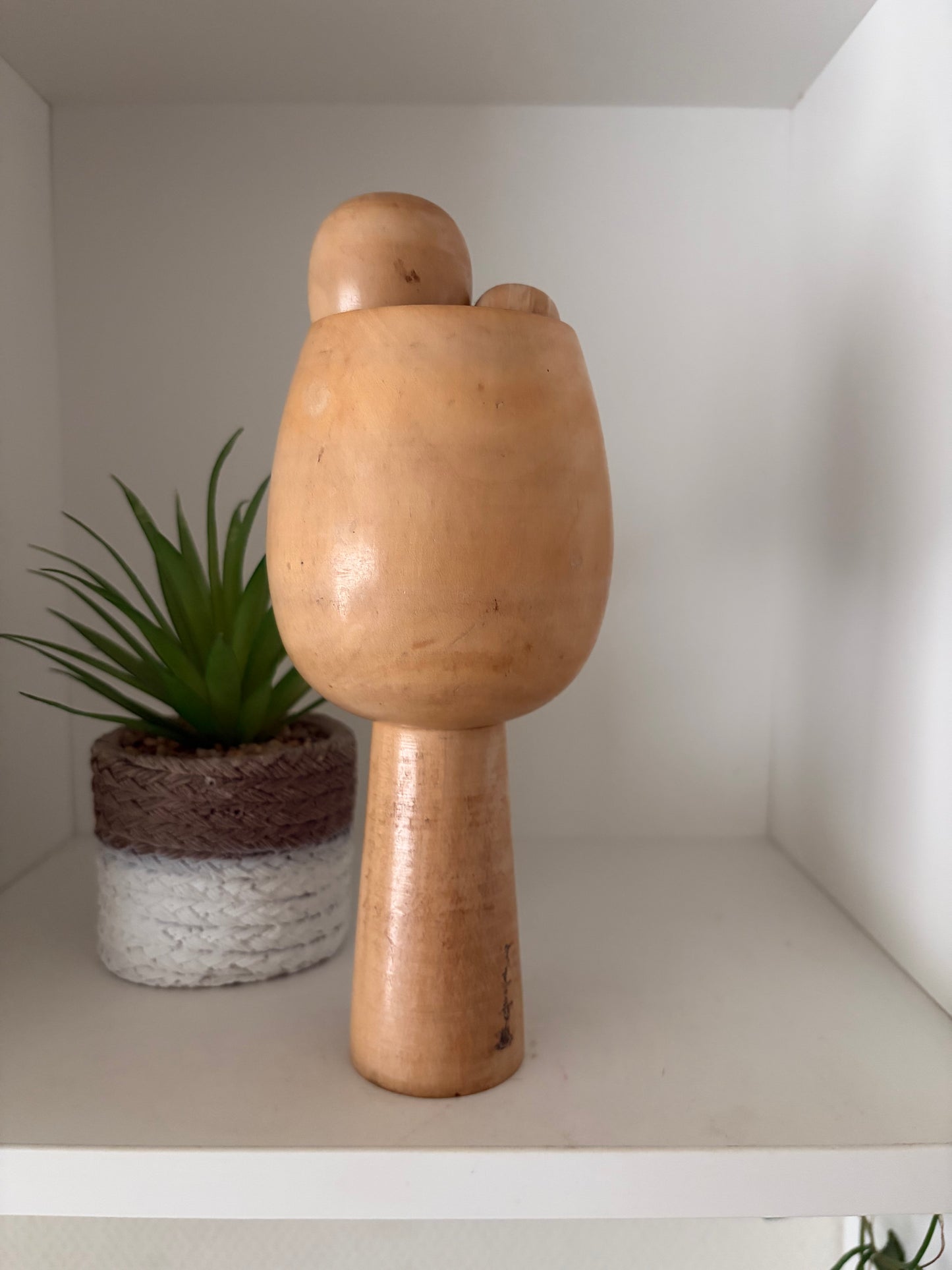 Rare Vintage Creative Kokeshi by renowned artisan Ikuyoshi Yokozuka - Mother and child