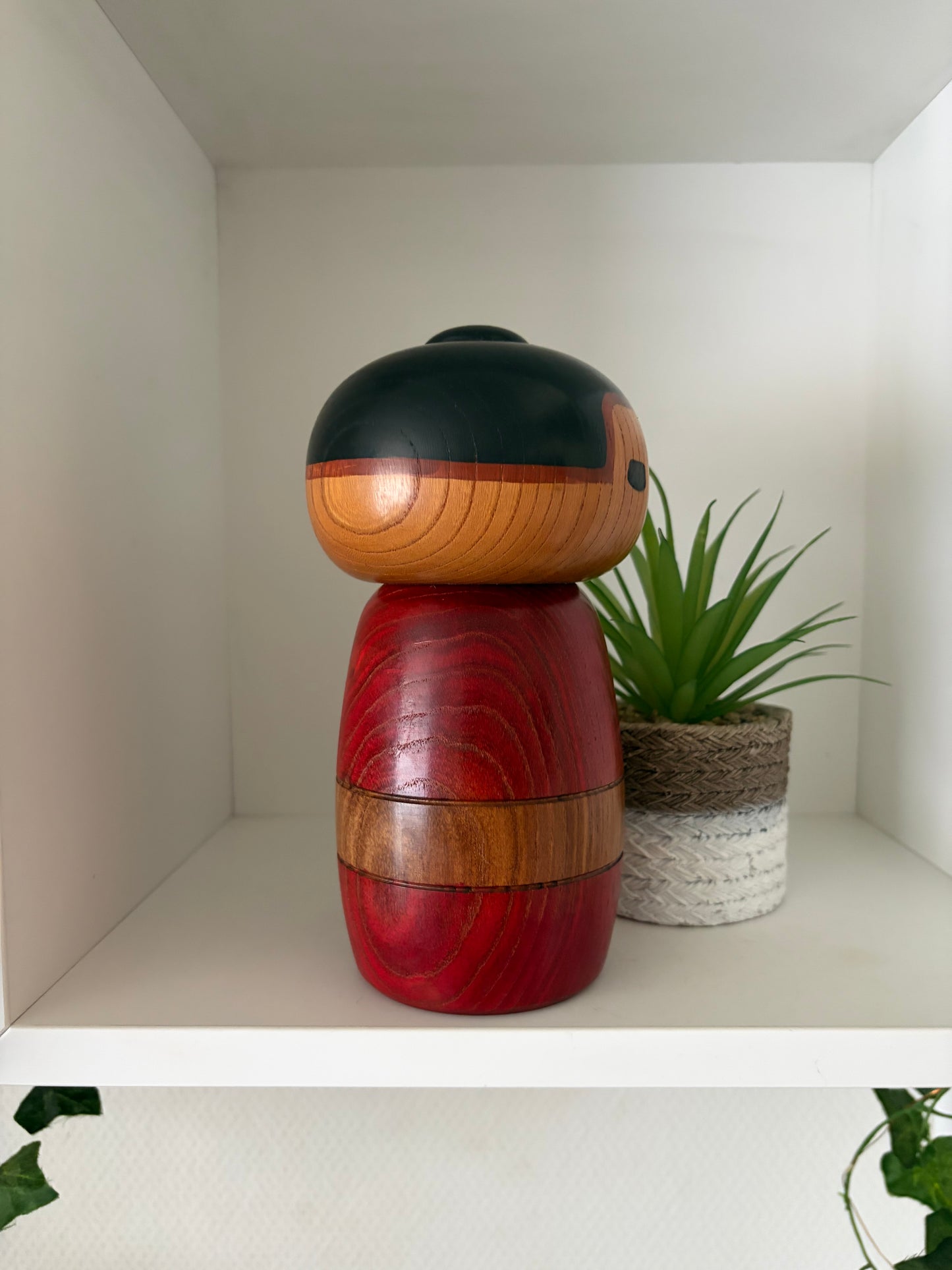 Rare vintage Sosaku kokeshi mad by Sanpei Yamanaka (1926-2012)