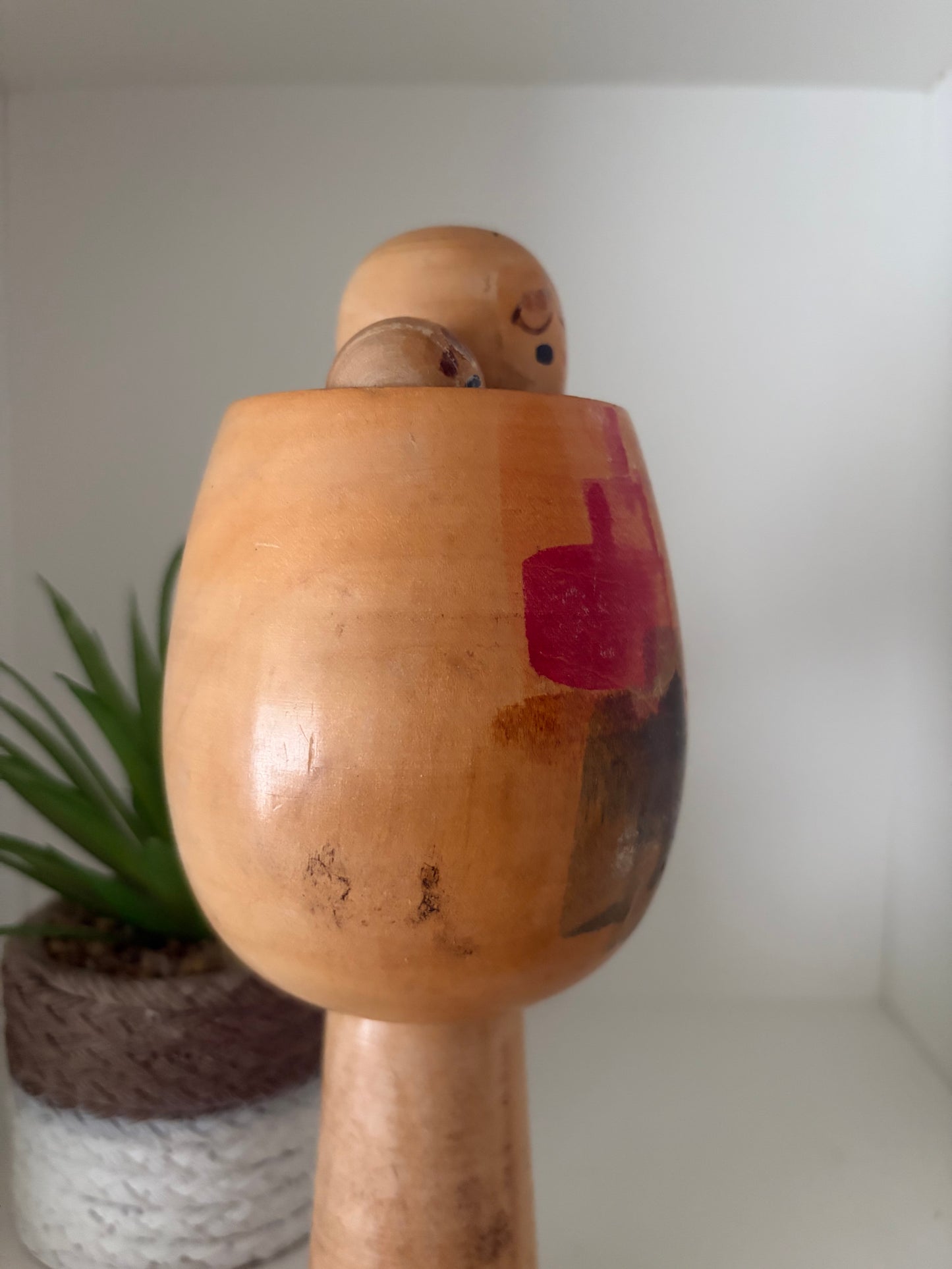 Rare Vintage Creative Kokeshi by renowned artisan Ikuyoshi Yokozuka - Mother and child
