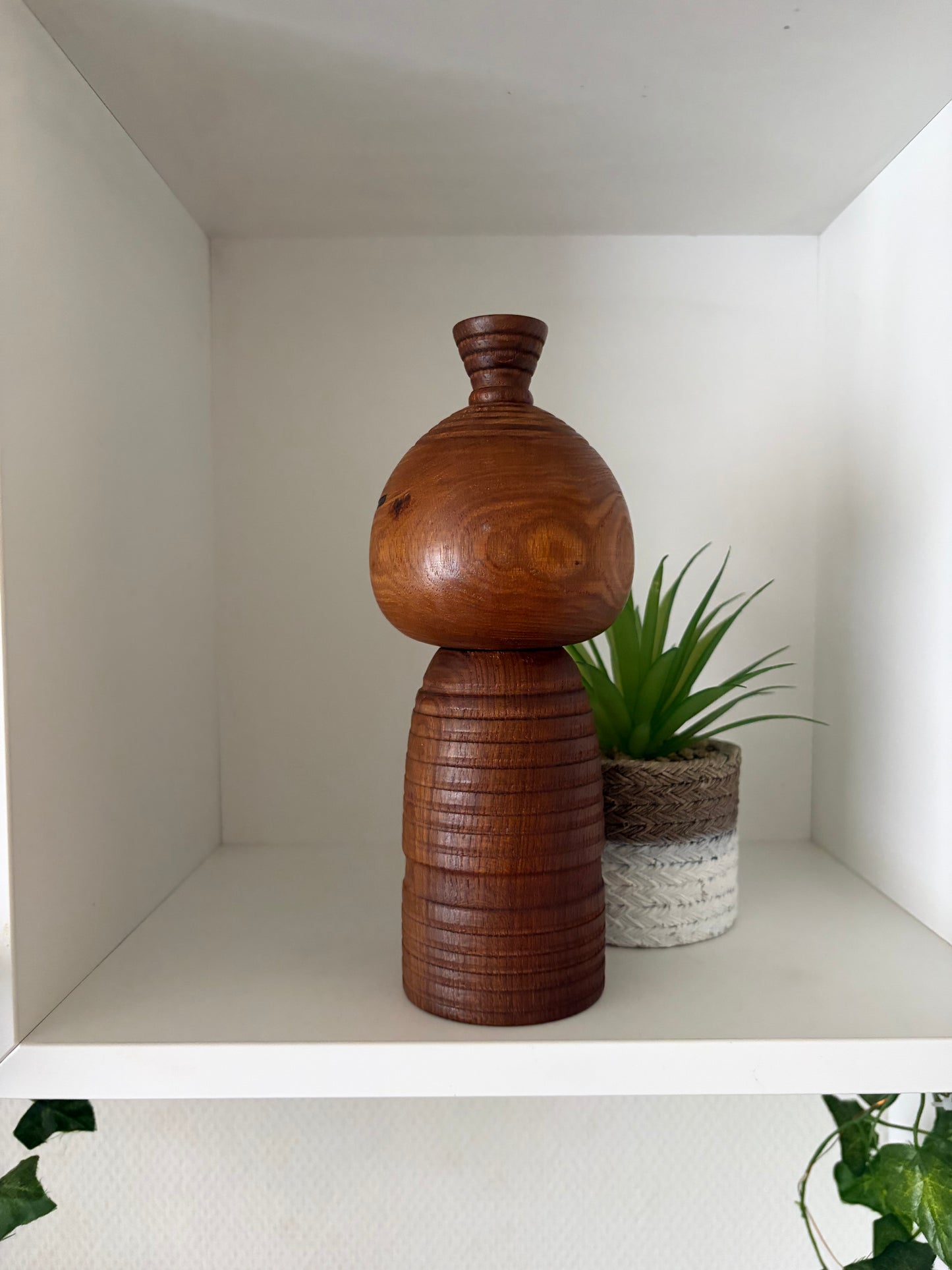 Vintage Sosaku kokeshi by Sanpei Yamanaka (1926-2012)