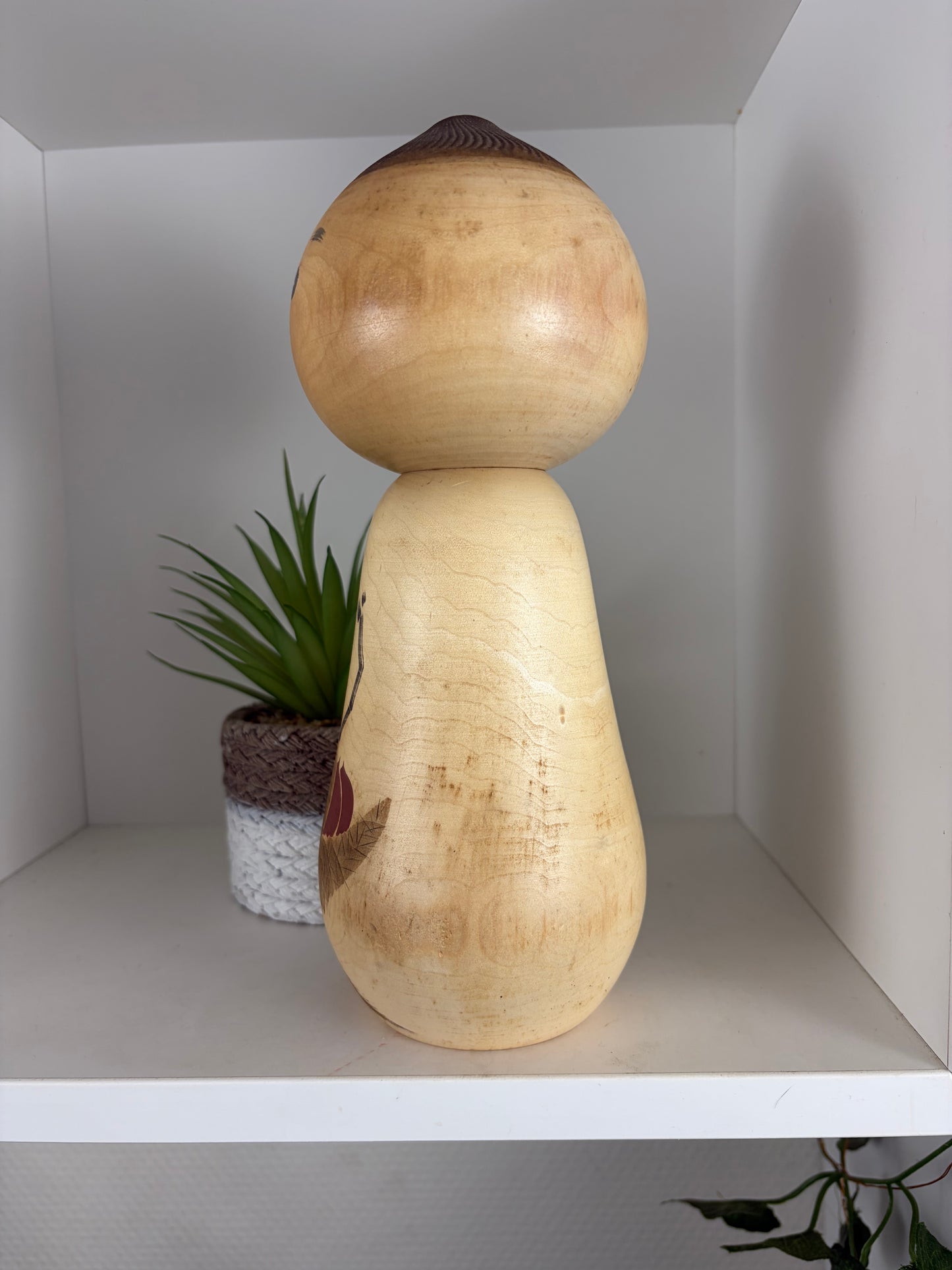 Vintage Sosaku kokeshi by Masao Watanabe (1917-2007)