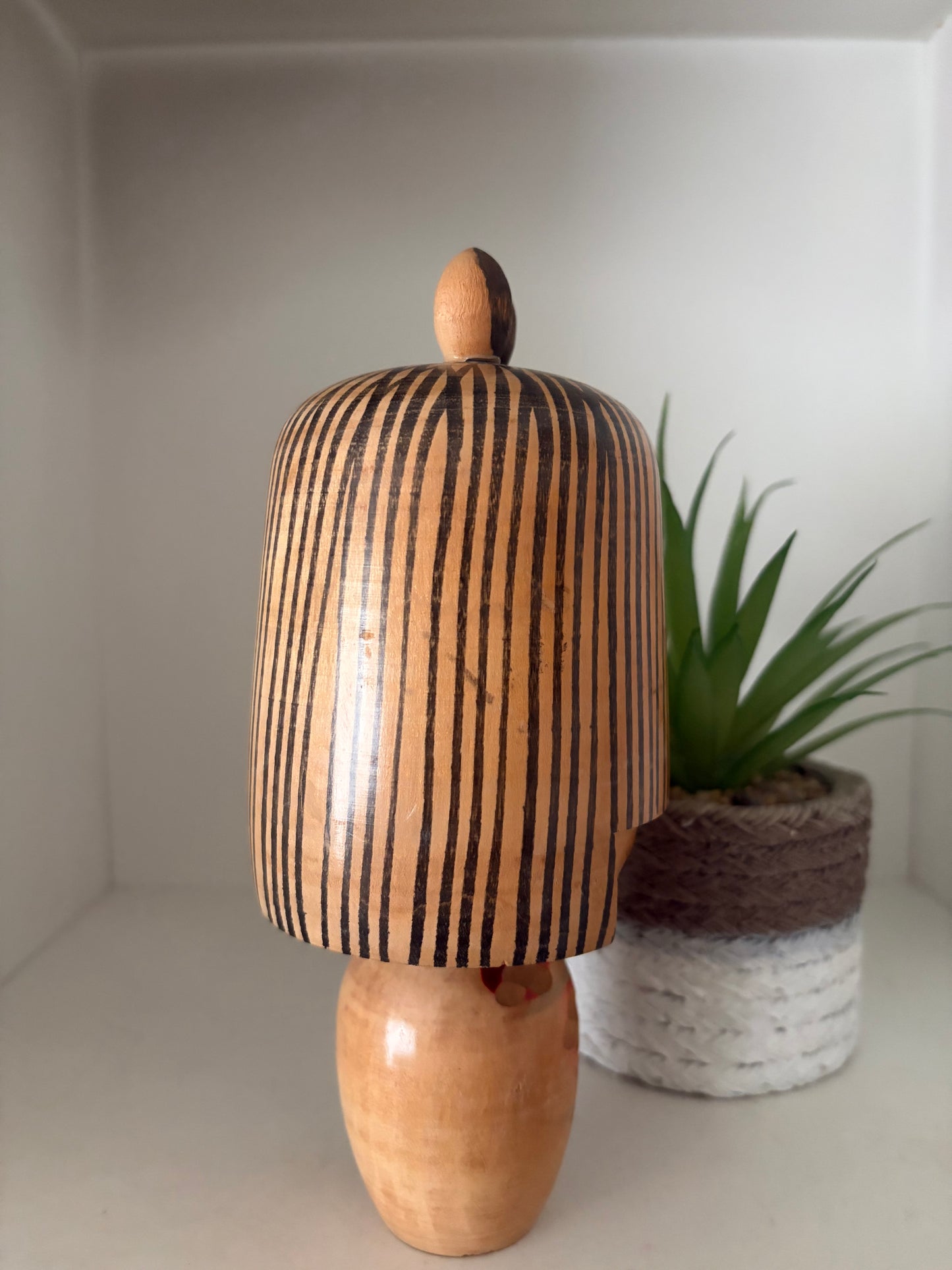 Rare vintage Sosaku kokeshi by Inosuke Kobayashi (1931-)