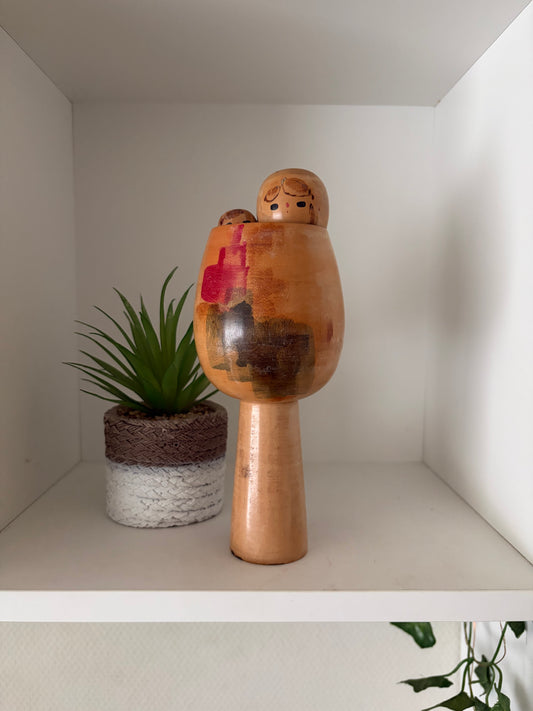 Rare Vintage Creative Kokeshi by renowned artisan Ikuyoshi Yokozuka - Mother and child