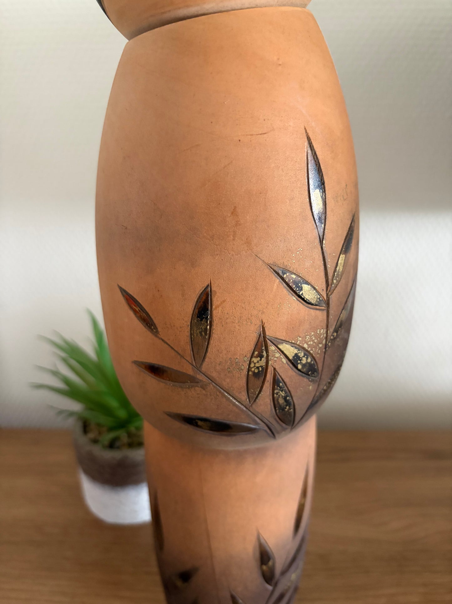 Exclusive vintage Sosaku kokeshi by Aoki Ryoka (1931-)