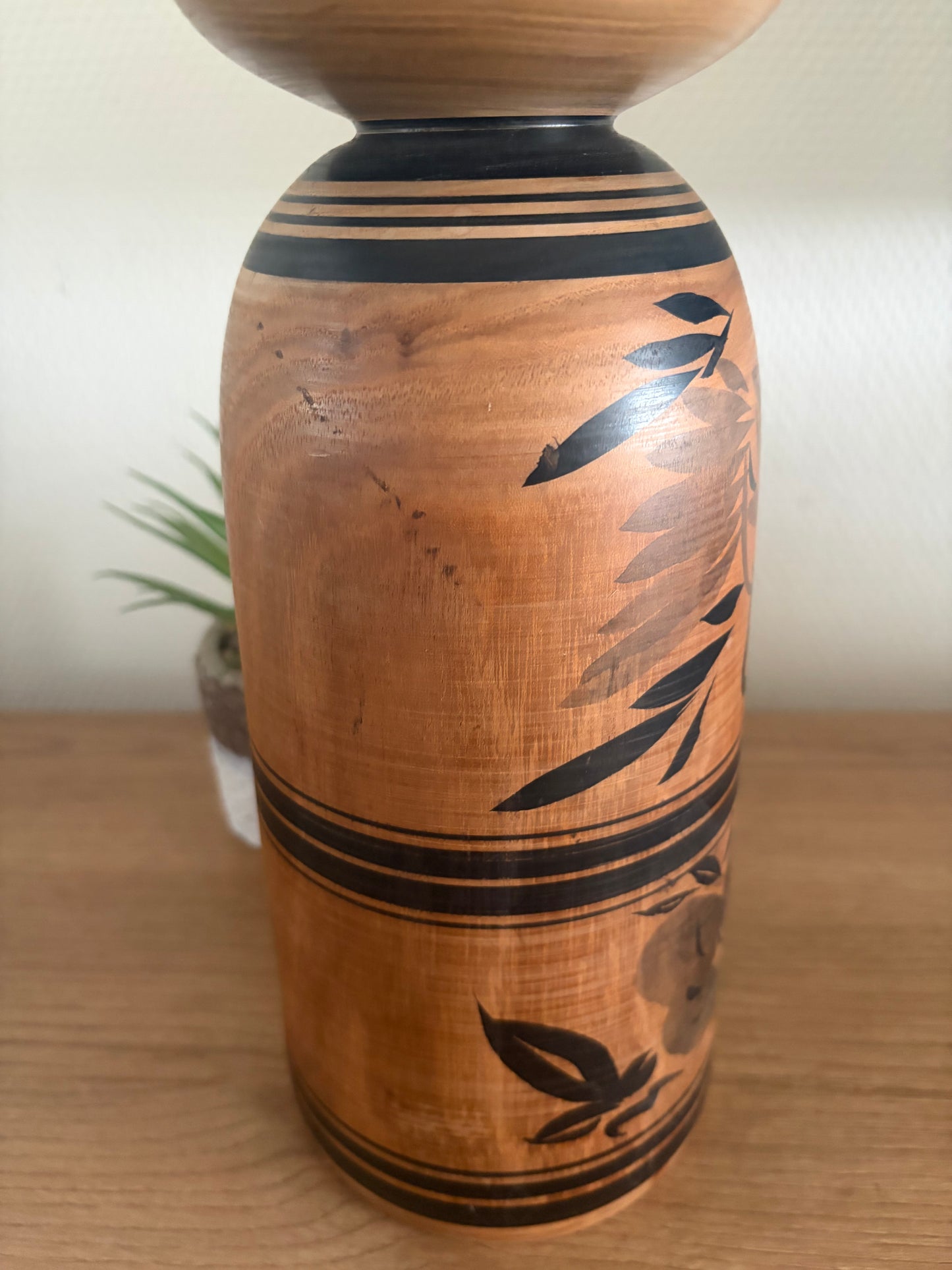 Big and heavy vintage Monochrome Togatta kokeshi by Sato Tadashi
