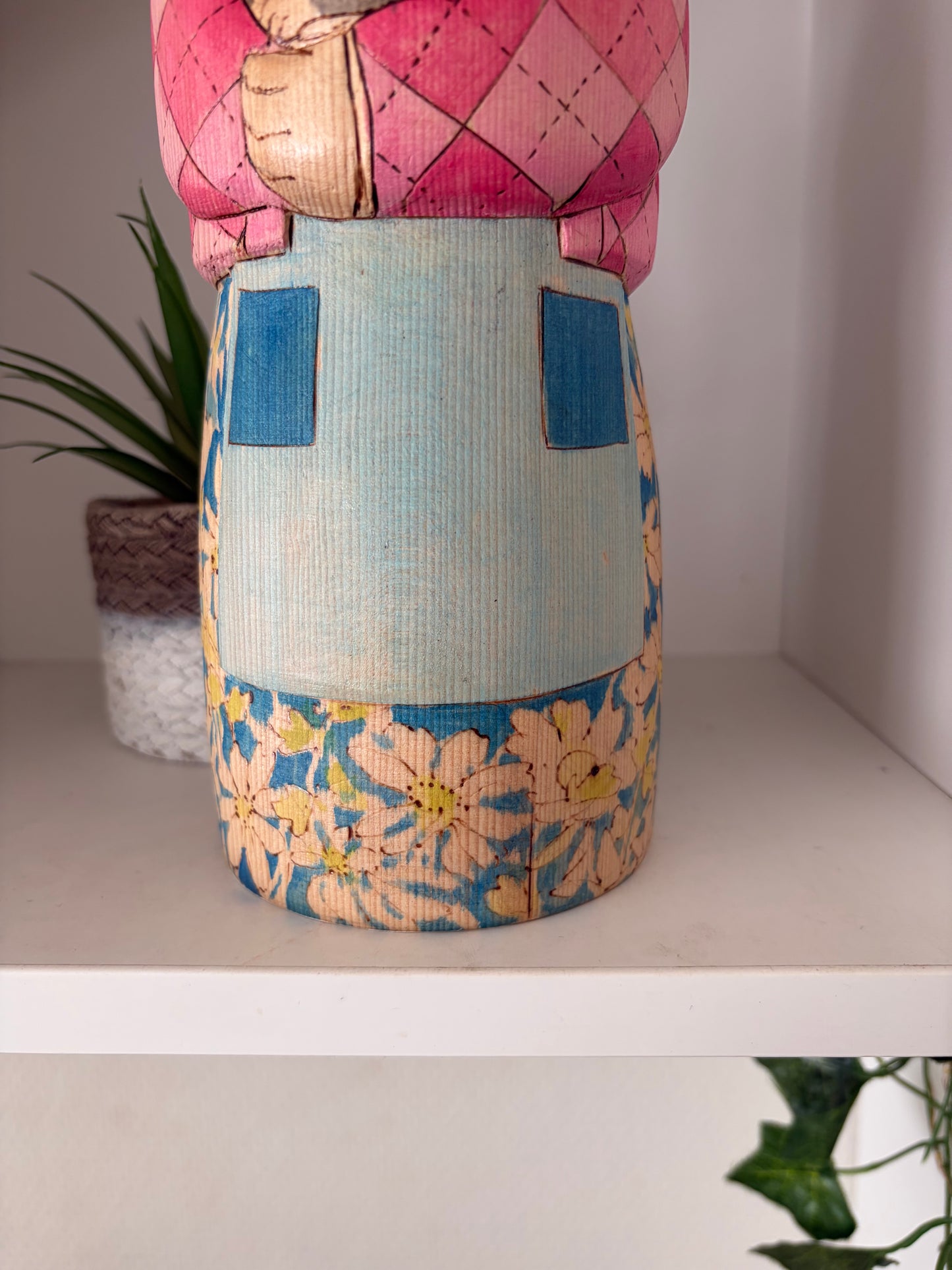 Unique Modern Sosaku kokeshi by Yuko Yamazaki - With box