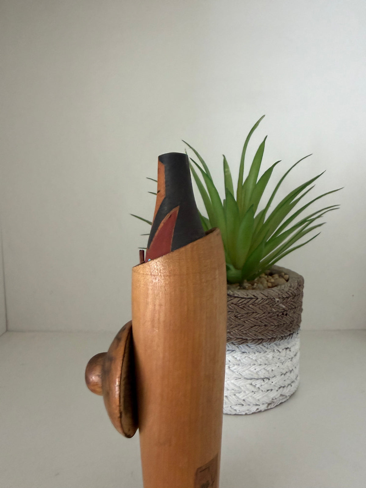 Vintage Sosaku kokeshi by Seiju Kon (1931-)
