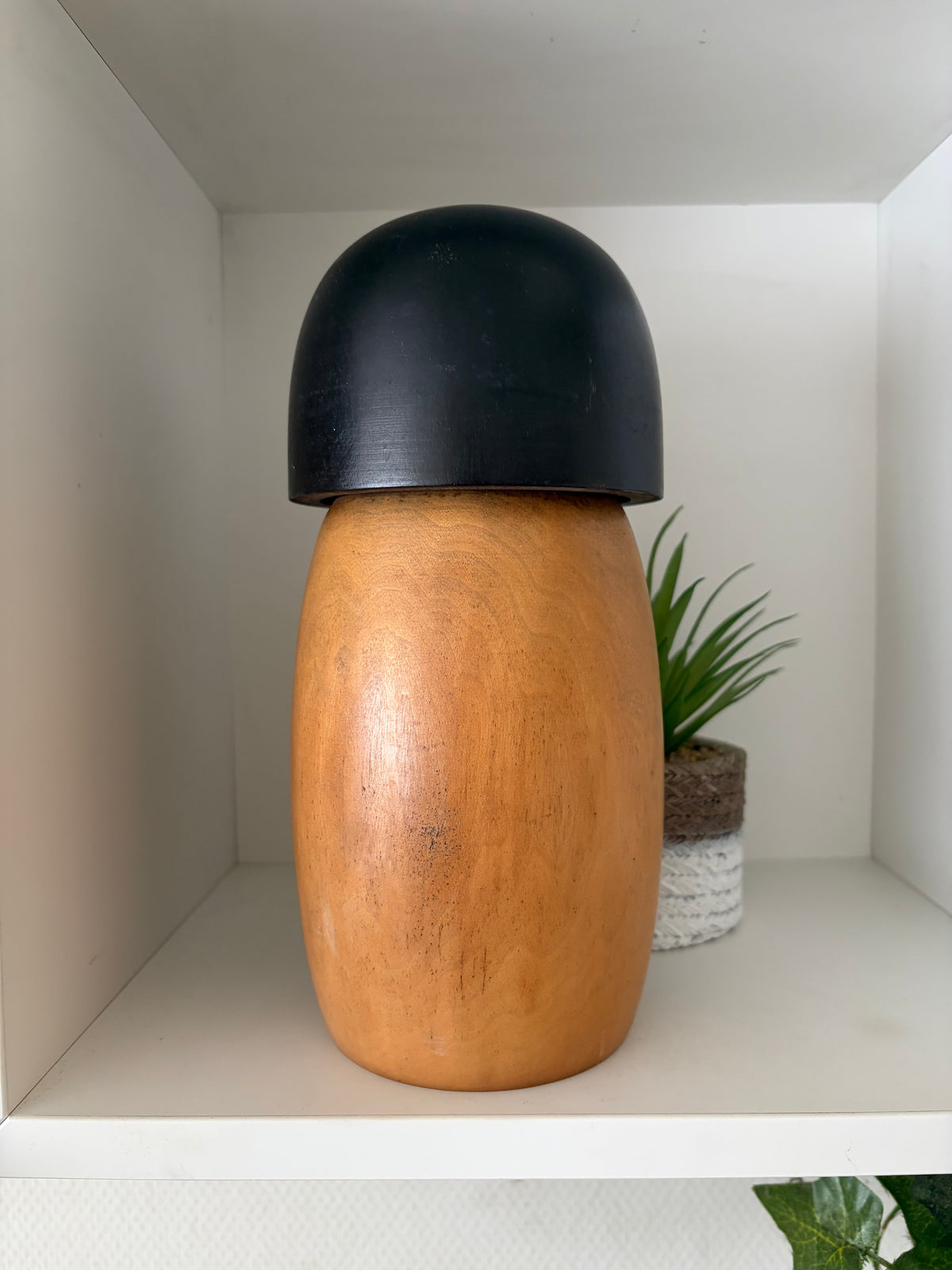 Rare vintage Gumma kokeshi by Uchida Shinichiro