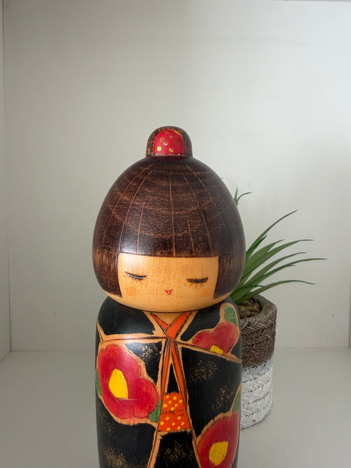 Vintage Sosaku kokeshi by Toa Sekiguchi (1942-)