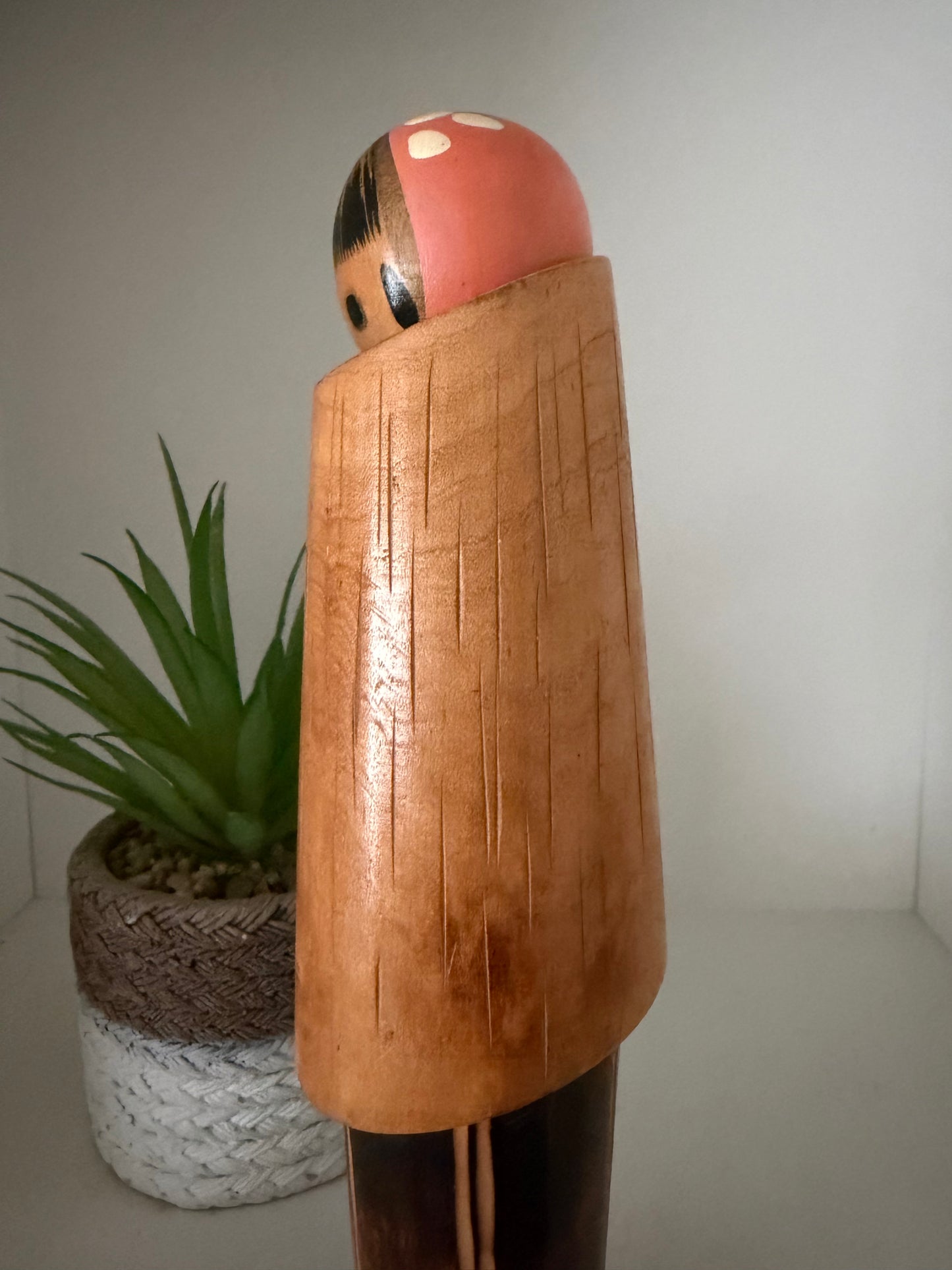 Rare vintage Yukinko kokeshi by Takeda Masashi (1930-)
