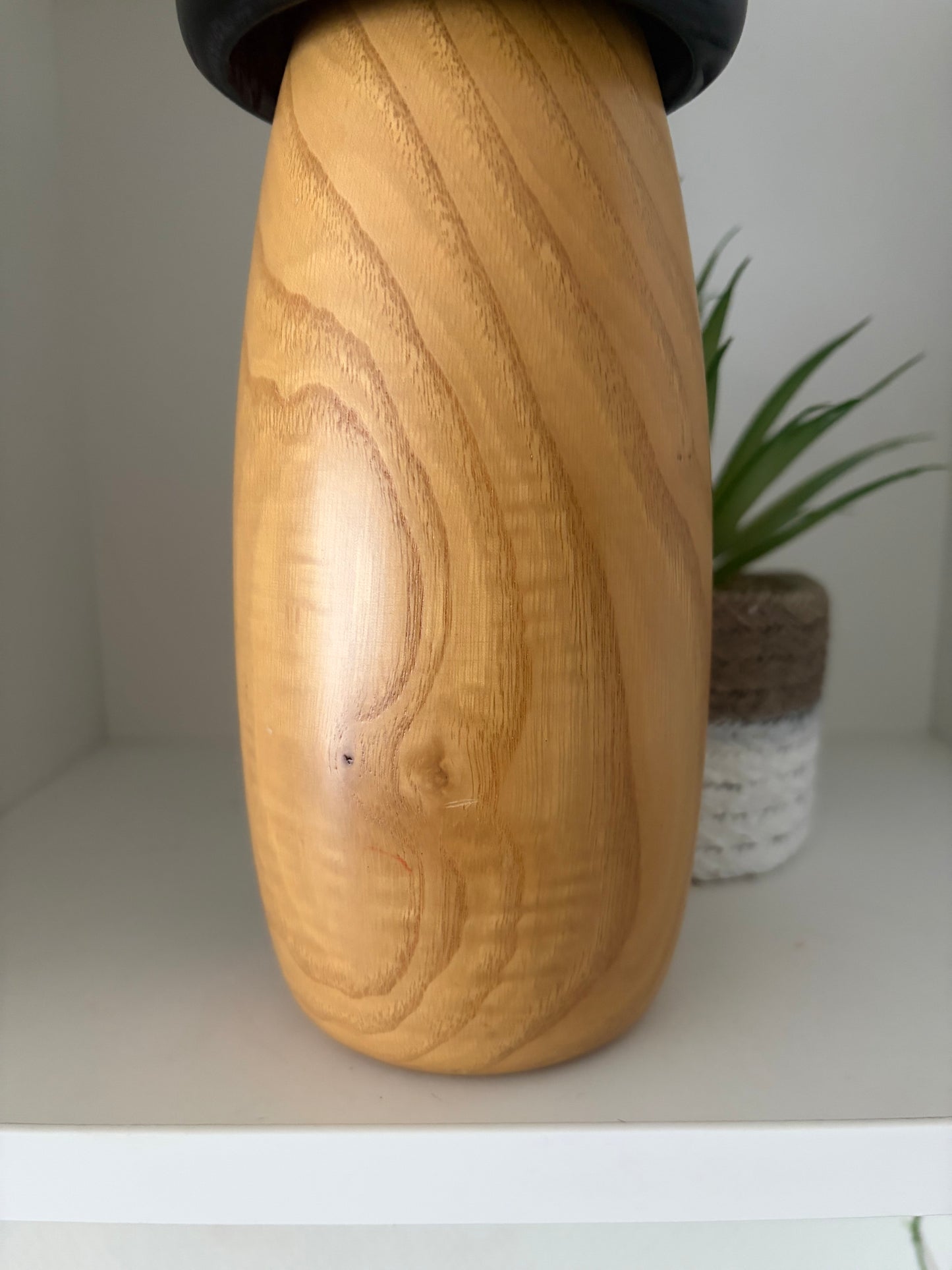 Vintage Gumma kokeshi by Usaburo