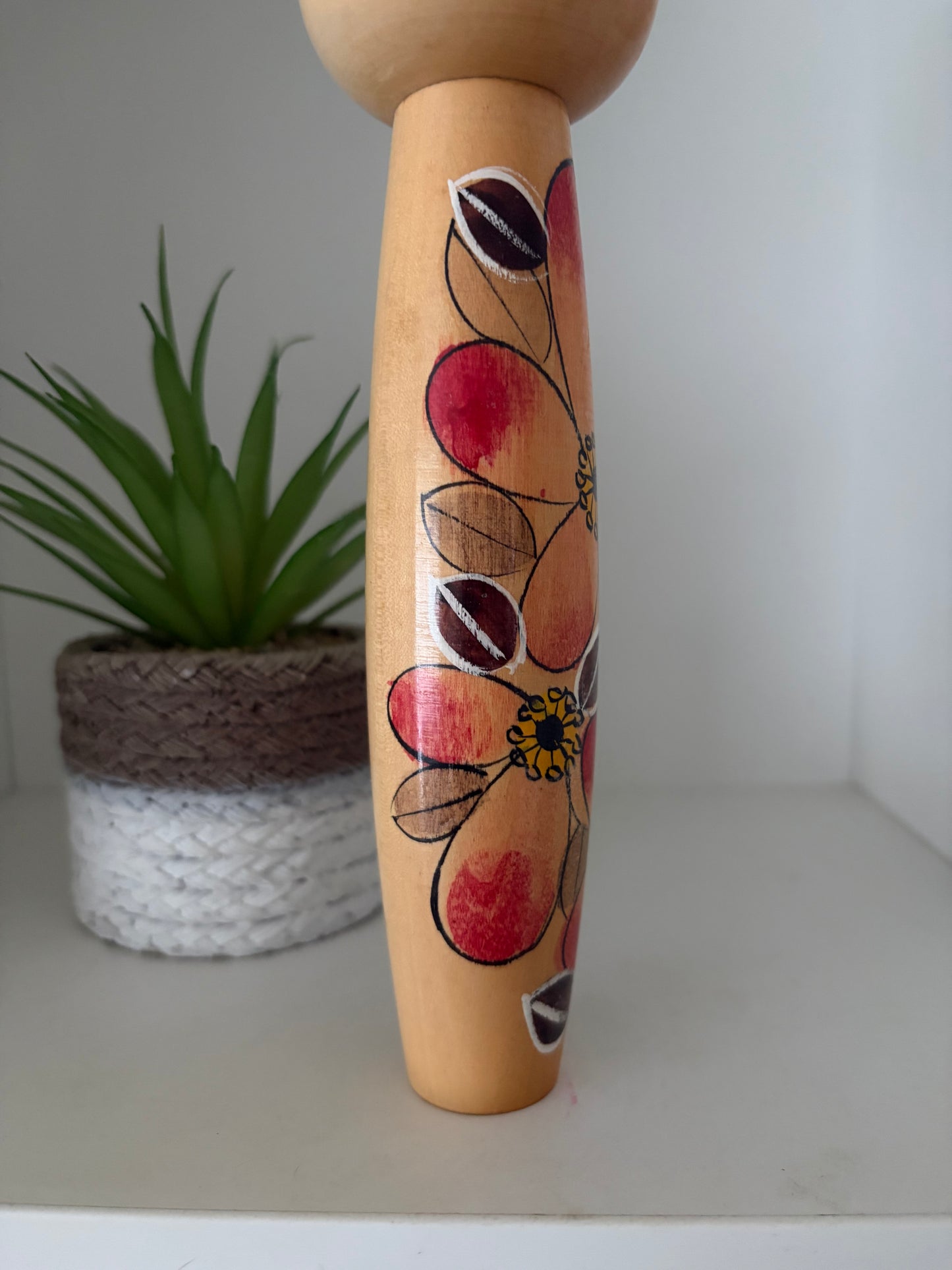 Vintage Sosaku kokeshi by Yajima Suihou (1915-)