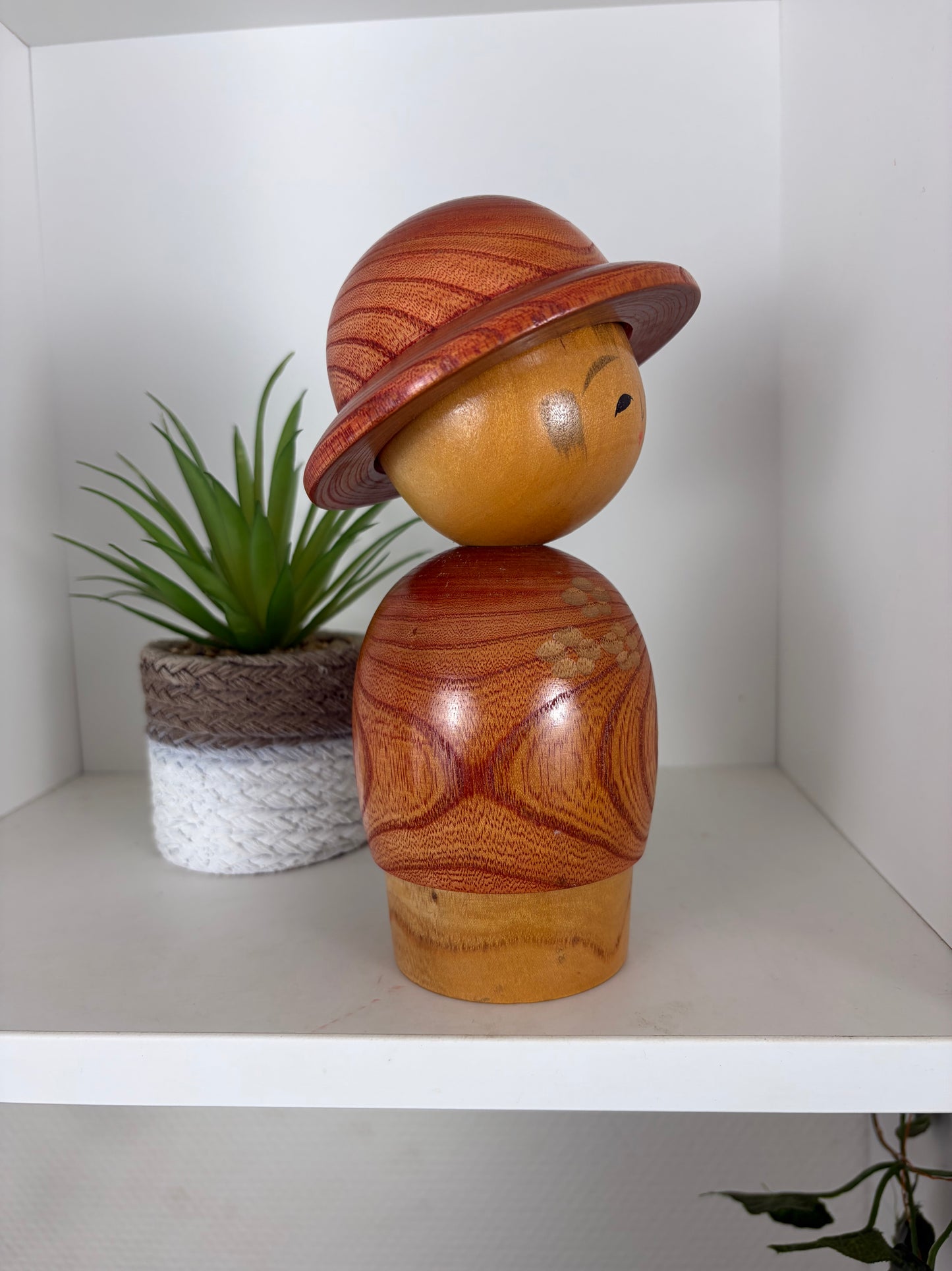 Vintage Sosaku kokeshi by Takahashi Tatsuro
